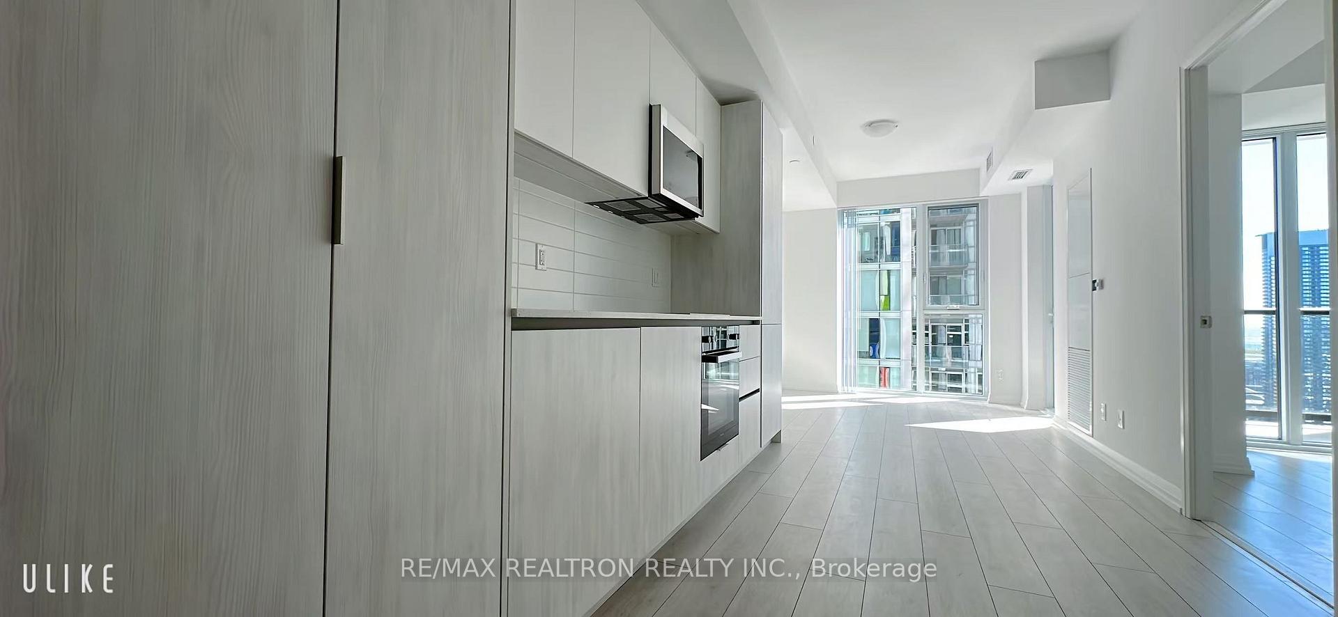 Photo 3 of Unit 2612, 400 King Street W, Toronto, Waterfront Communities — HOMEH