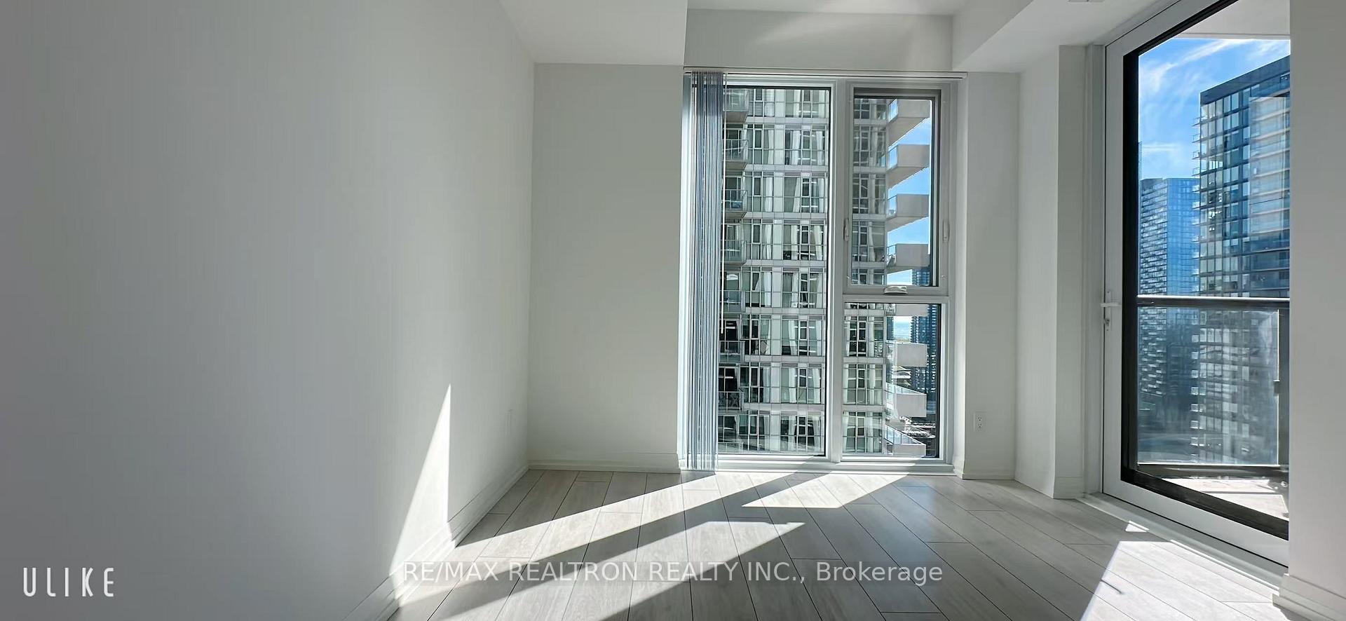 Photo 6 of Unit 2612, 400 King Street W, Toronto, Waterfront Communities — HOMEH