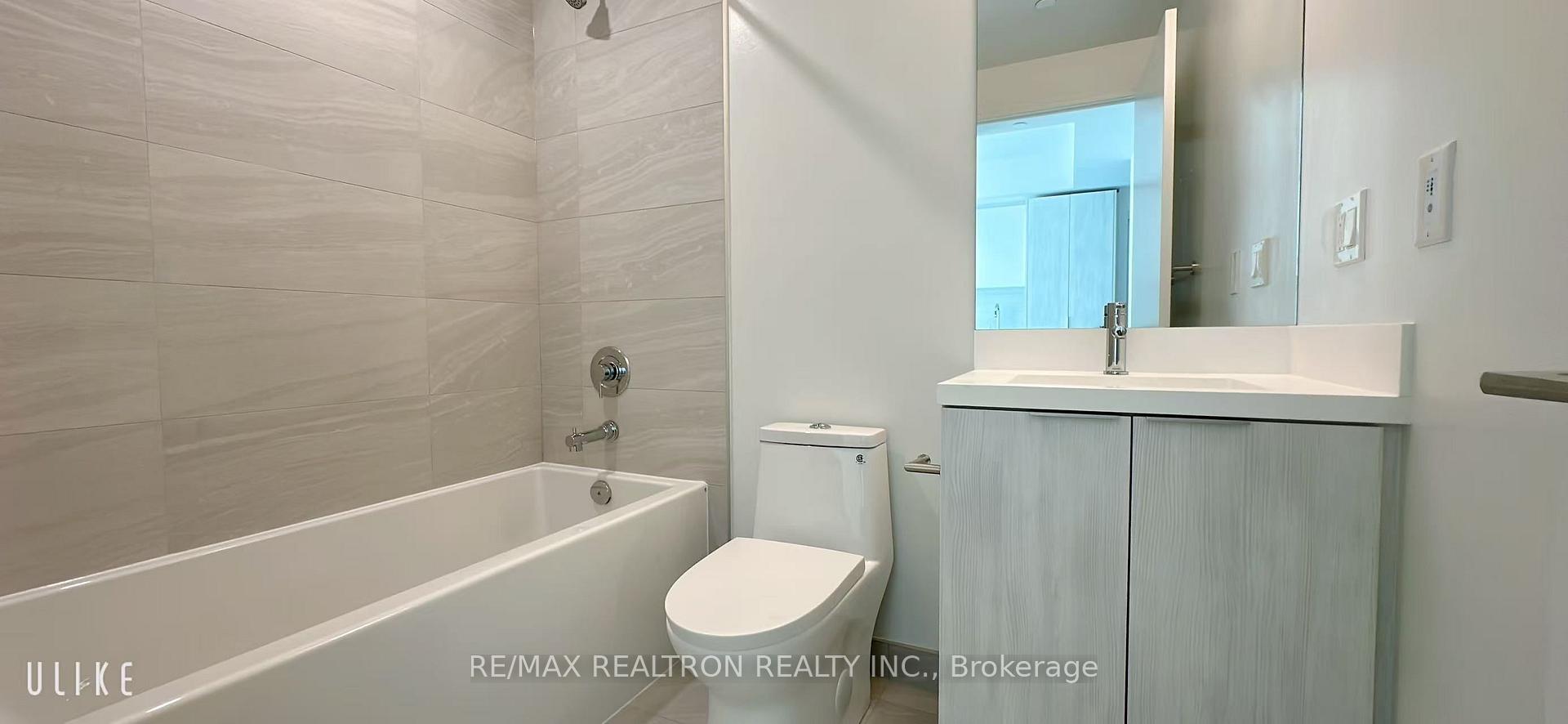 Photo 11 of Unit 2612, 400 King Street W, Toronto, Waterfront Communities — HOMEH
