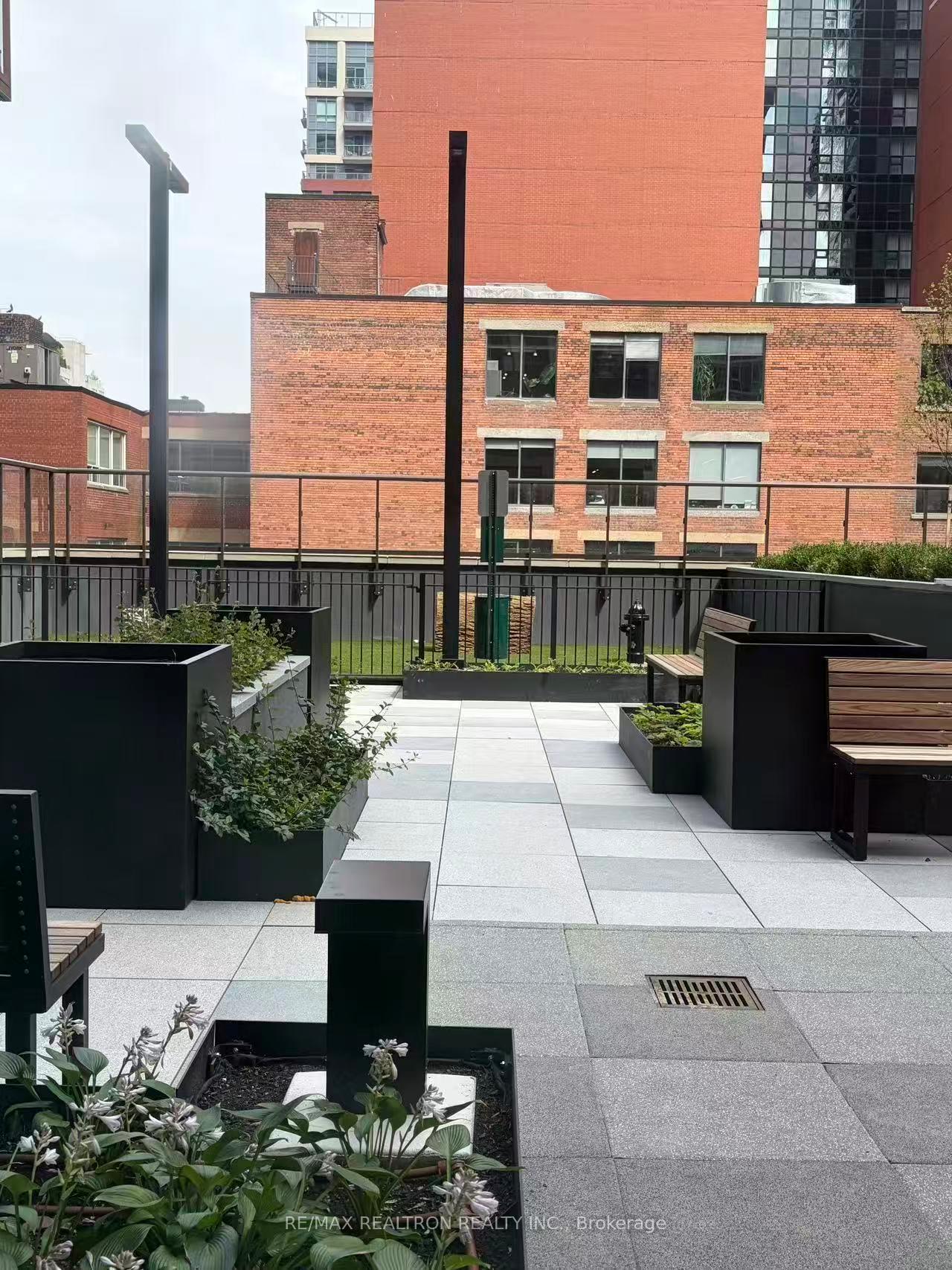 Photo 15 of Unit 2612, 400 King Street W, Toronto, Waterfront Communities — HOMEH
