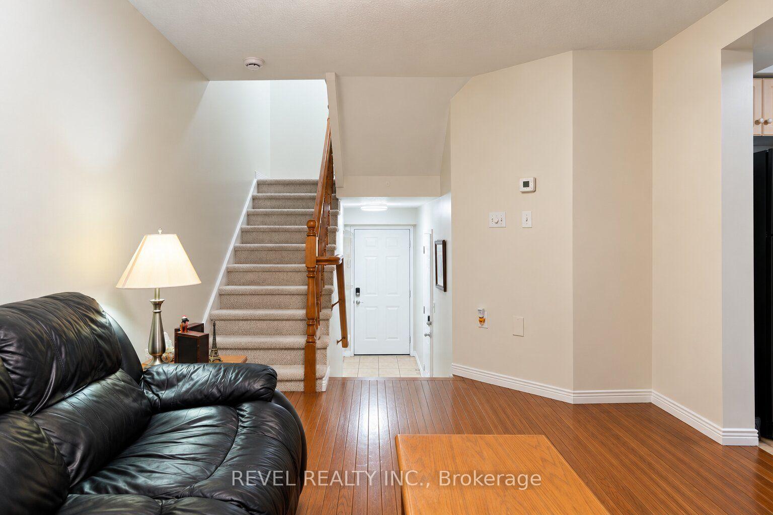 Photo 7 of Unit 4, 348 Highland Road W, Hamilton, Stoney Creek Mountain — HOMEH
