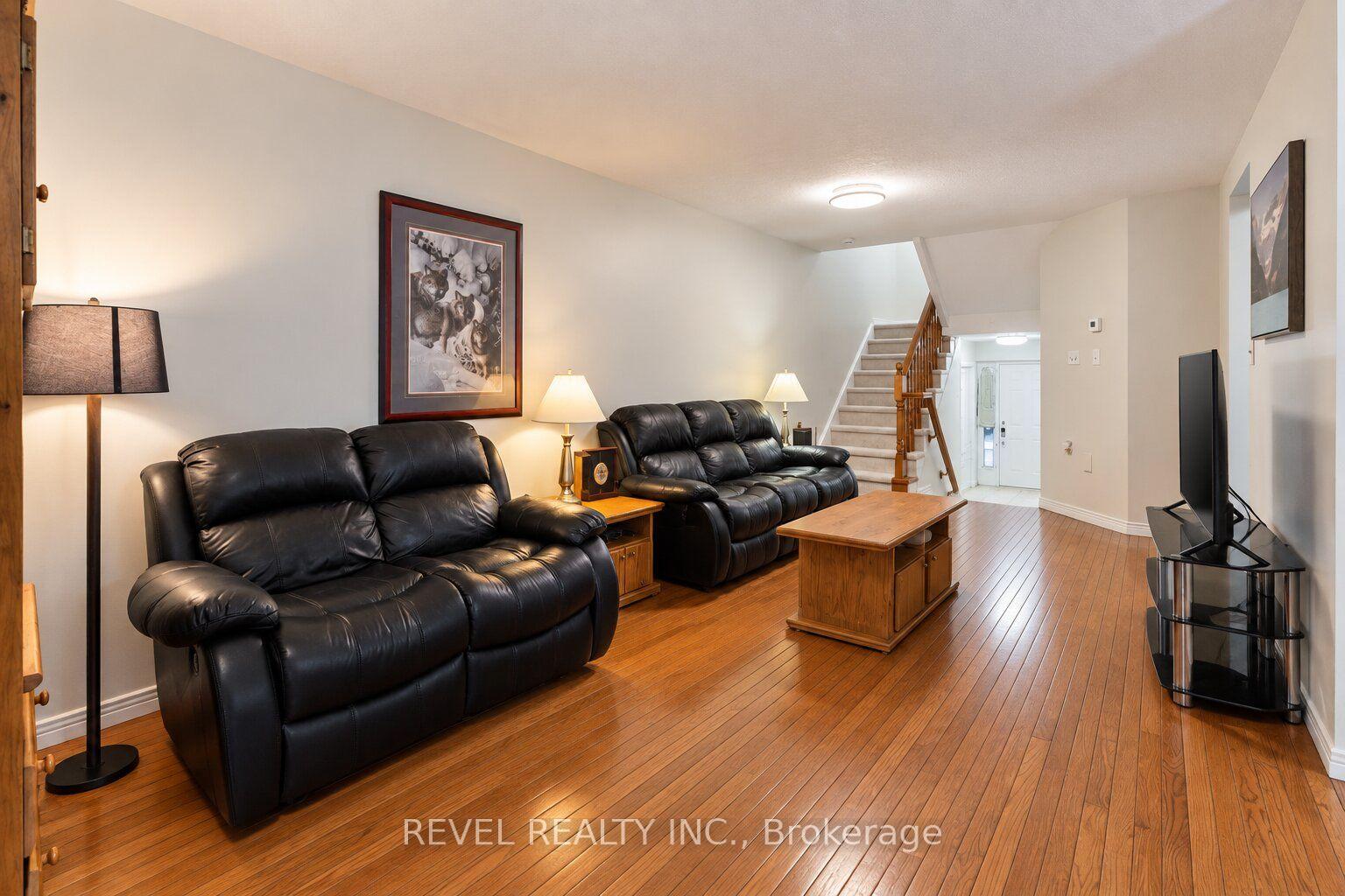 Photo 10 of Unit 4, 348 Highland Road W, Hamilton, Stoney Creek Mountain — HOMEH