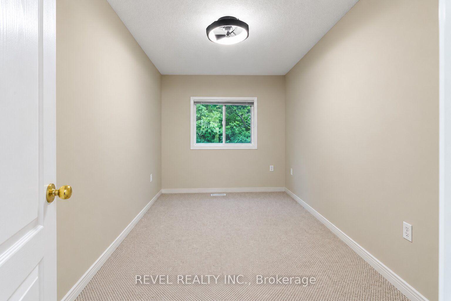 Photo 21 of Unit 4, 348 Highland Road W, Hamilton, Stoney Creek Mountain — HOMEH