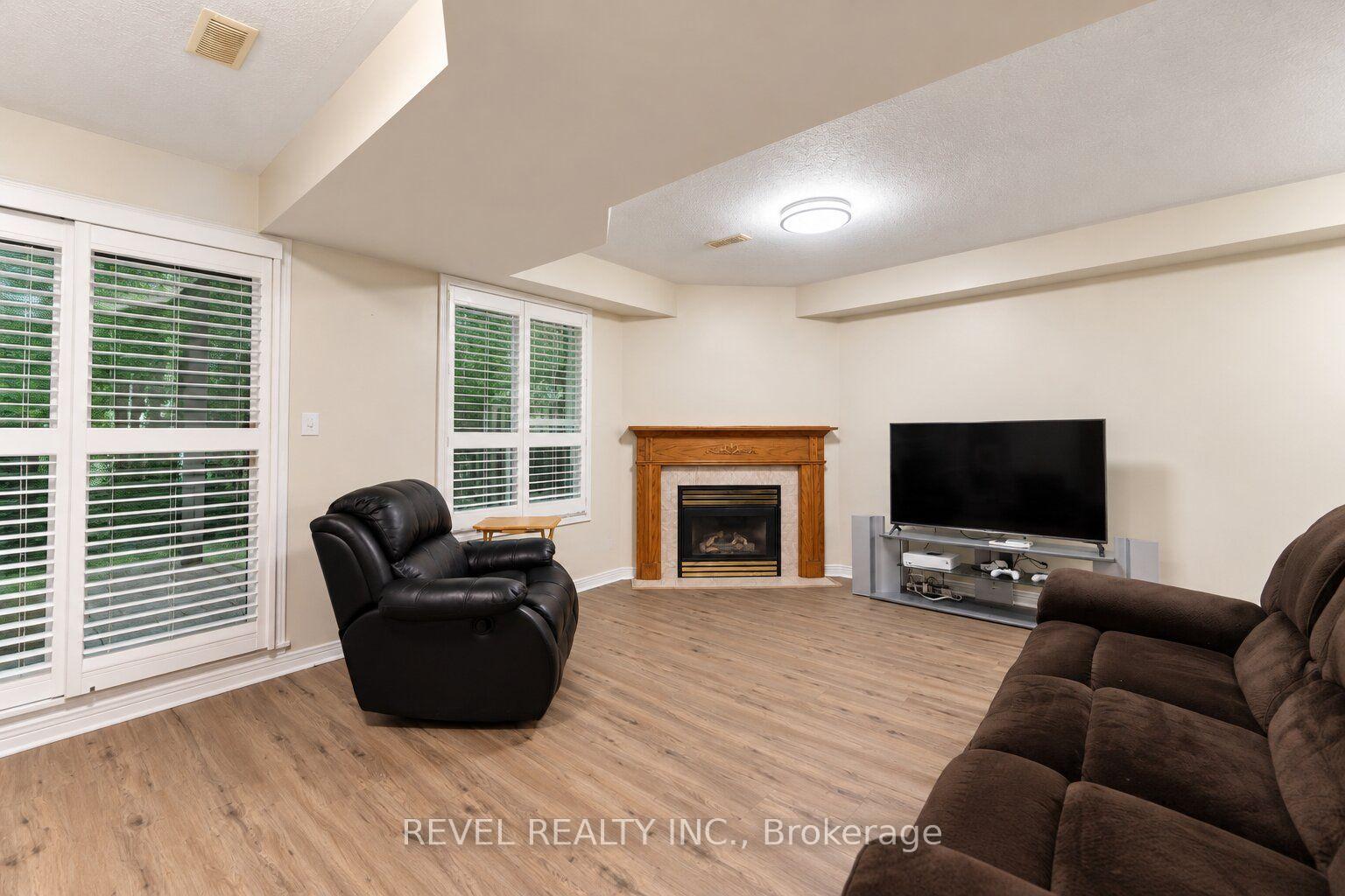 Photo 27 of Unit 4, 348 Highland Road W, Hamilton, Stoney Creek Mountain — HOMEH