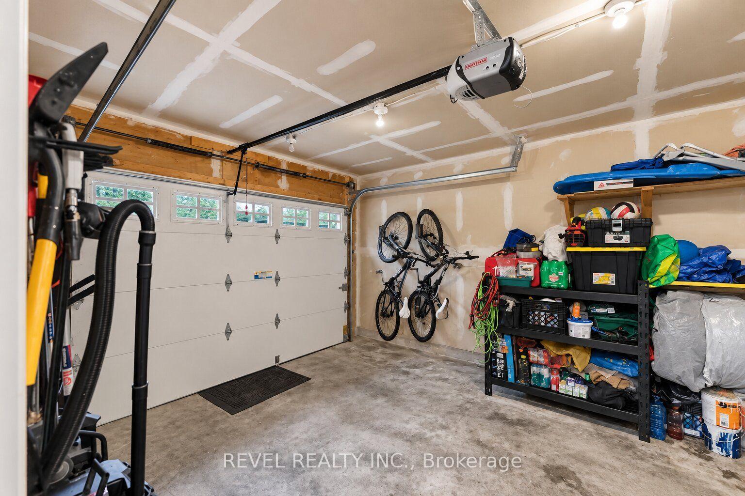 Photo 33 of Unit 4, 348 Highland Road W, Hamilton, Stoney Creek Mountain — HOMEH