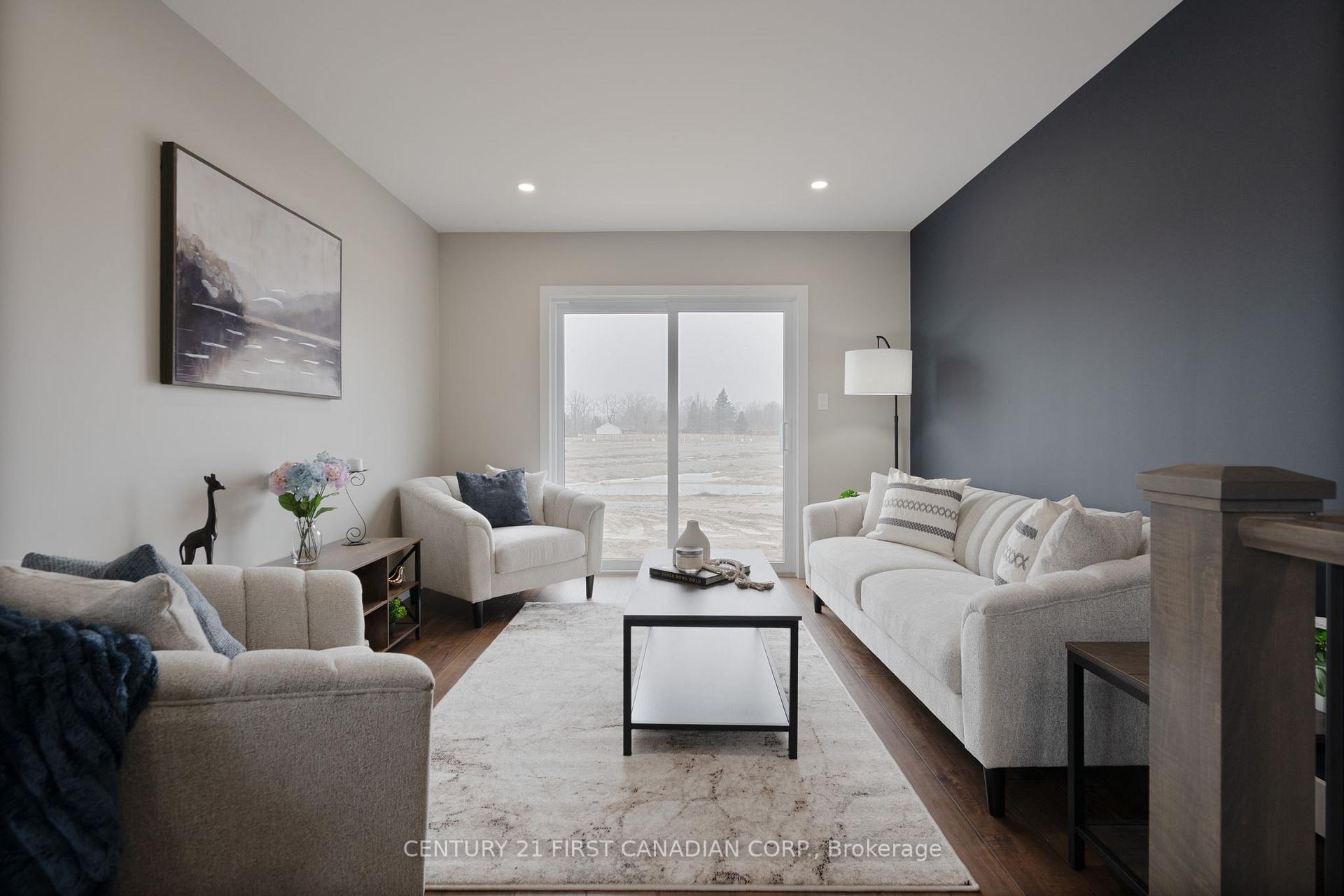 Photo 11 of 44 Postma Crescent, North Middlesex, Ailsa Craig — HOMEH