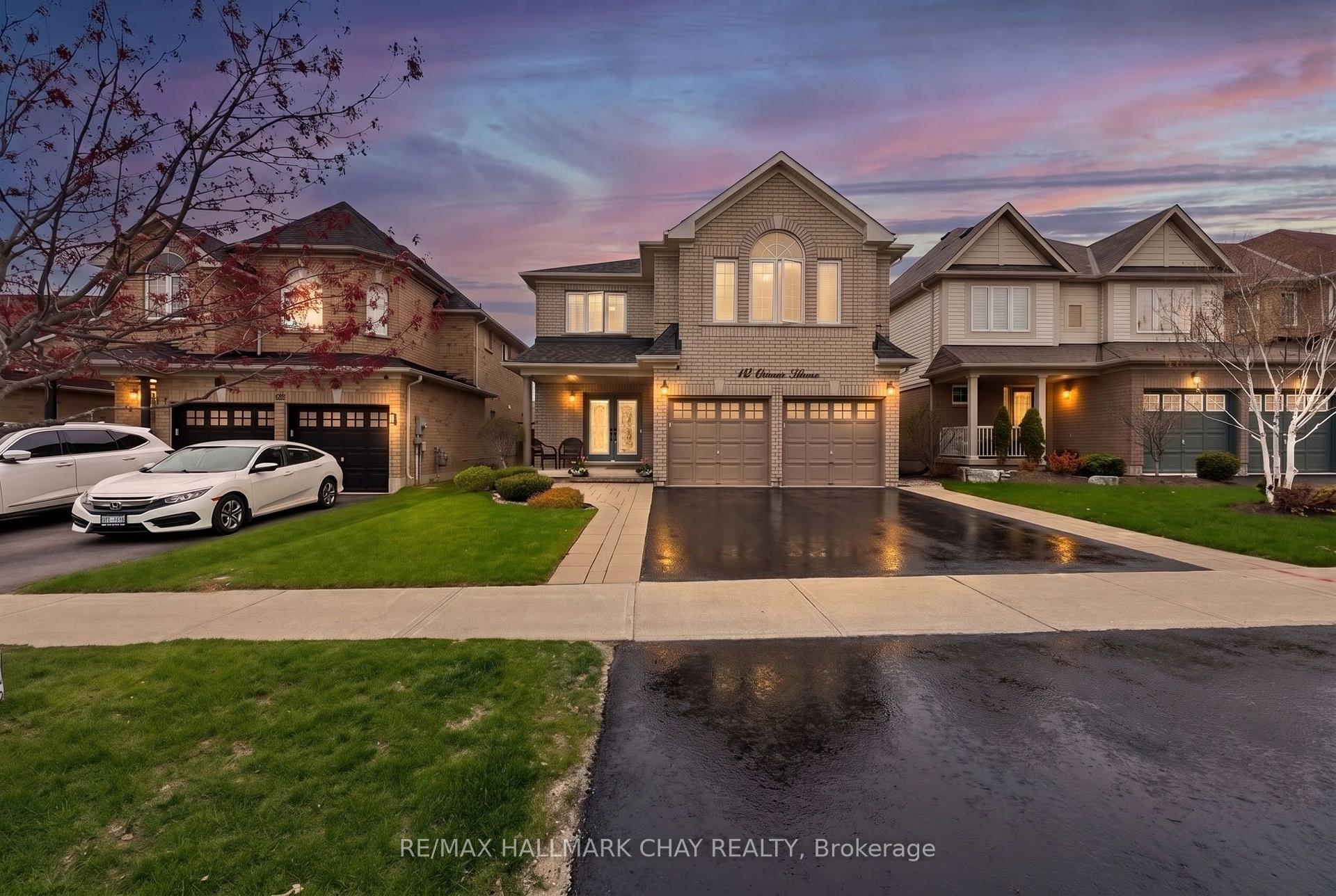Photo 2 of 12 Orleans Avenue, Barrie, Innis-Shore — HOMEH