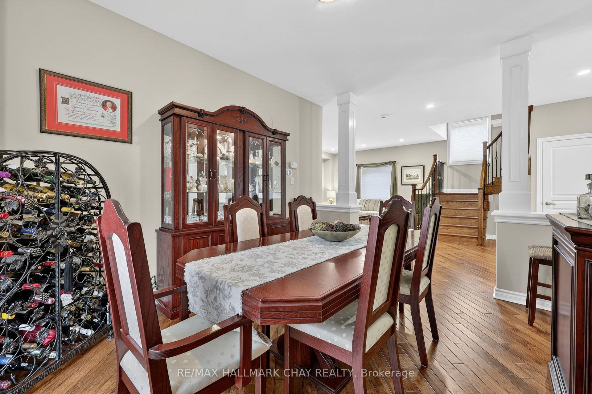 Photo 13 of 12 Orleans Avenue, Barrie, Innis-Shore — HOMEH
