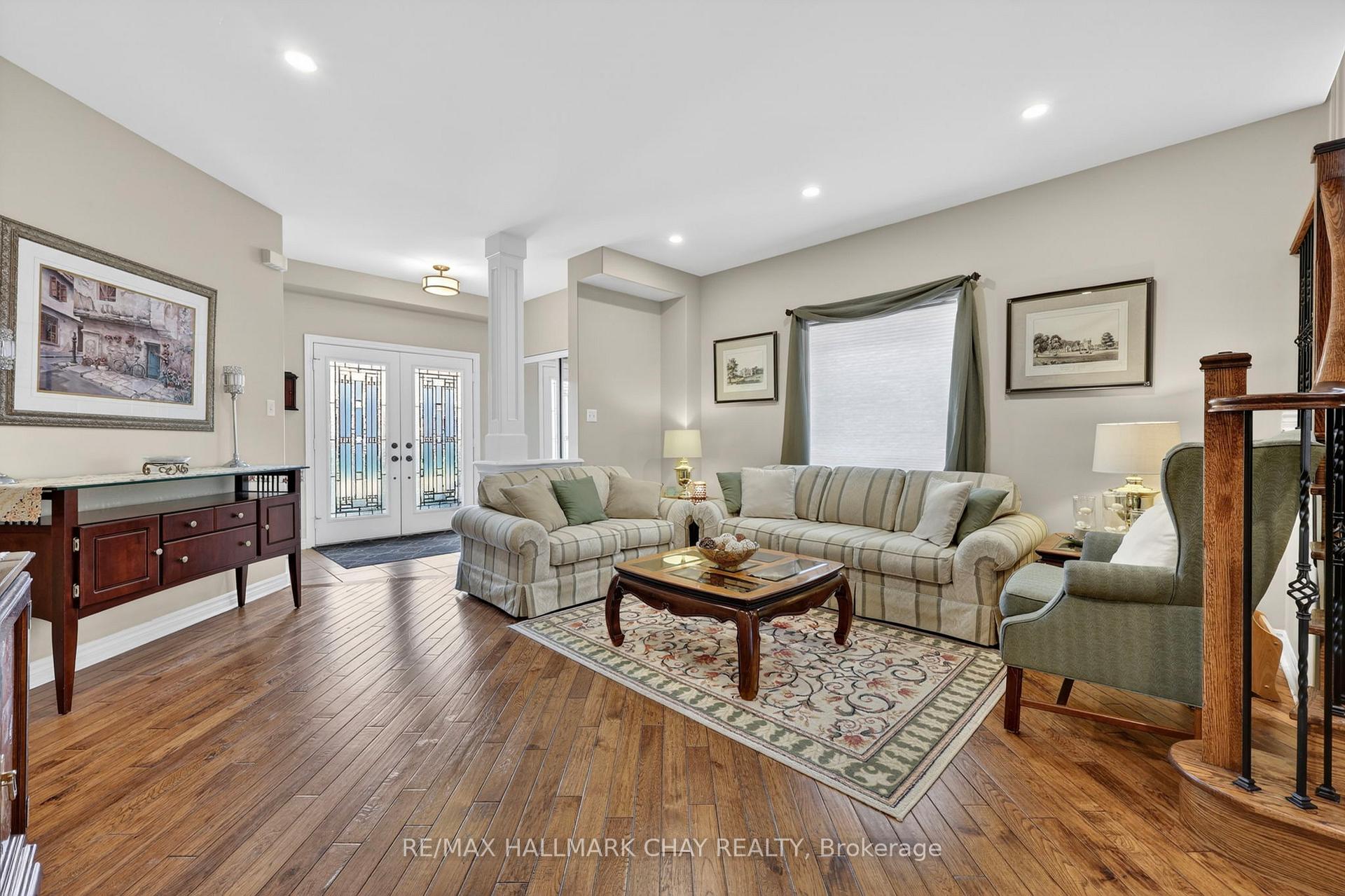 Photo 17 of 12 Orleans Avenue, Barrie, Innis-Shore — HOMEH