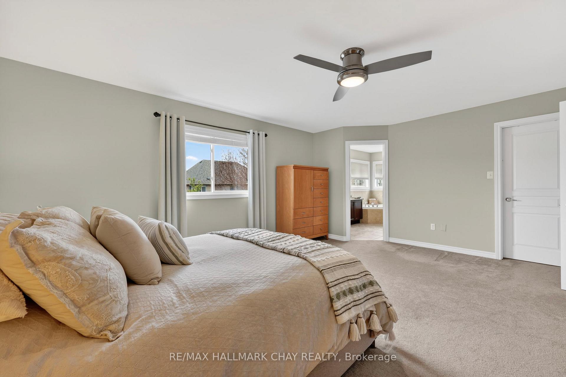 Photo 22 of 12 Orleans Avenue, Barrie, Innis-Shore — HOMEH