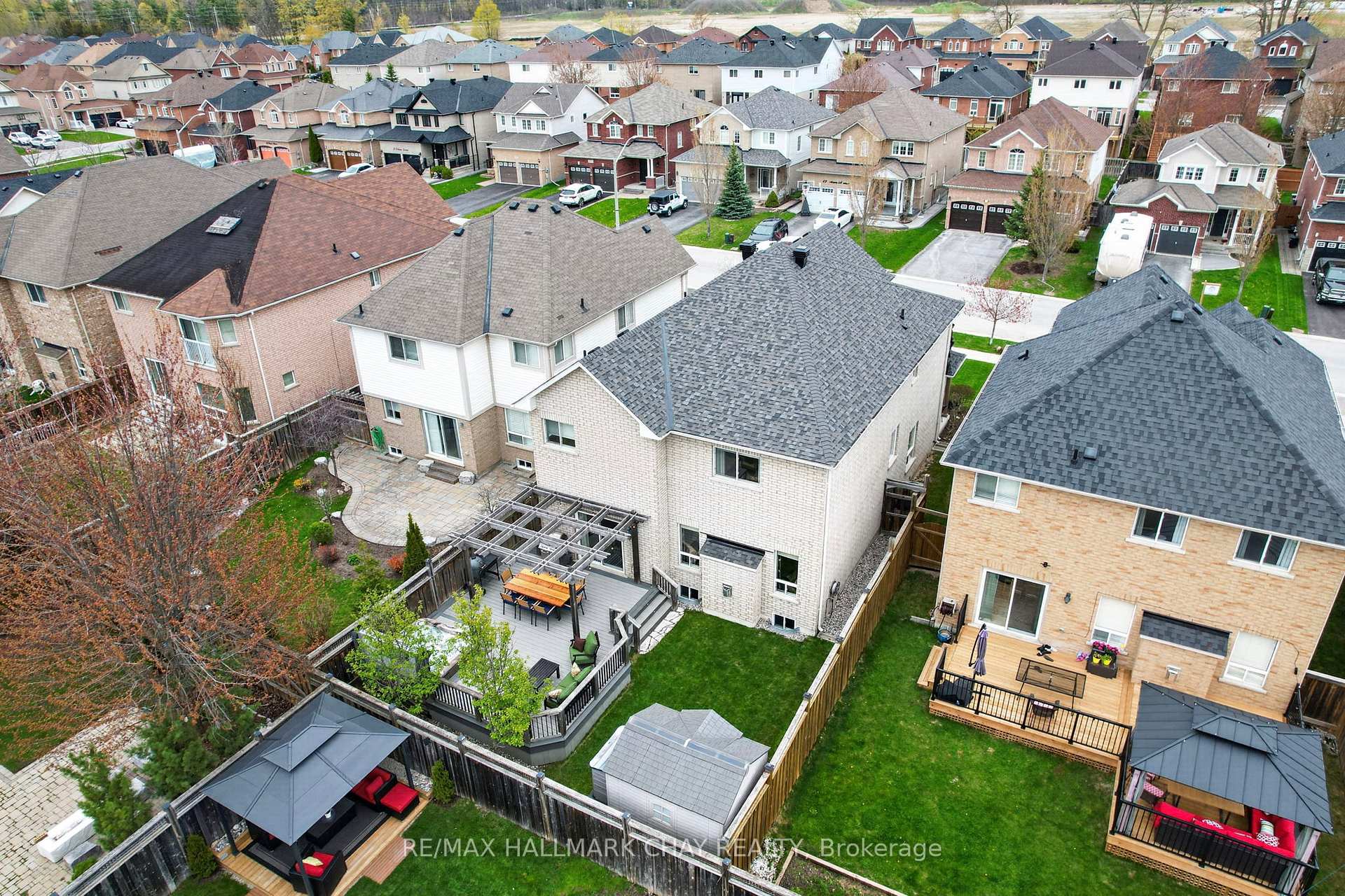Photo 45 of 12 Orleans Avenue, Barrie, Innis-Shore — HOMEH
