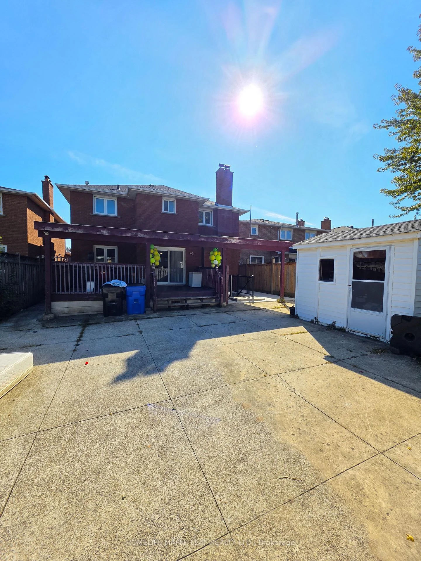 Photo 22 of 37 Coronation Circle, Brampton, Heart Lake West — HOMEH