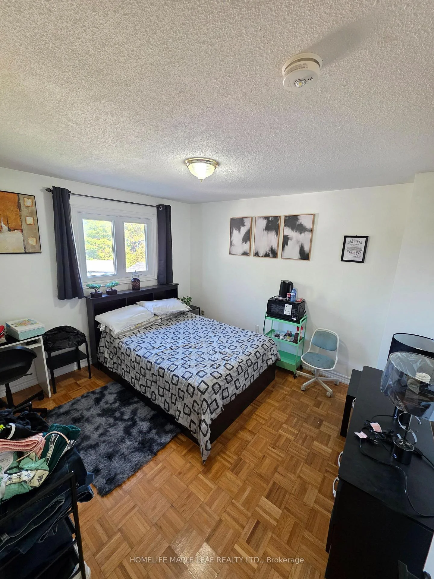 Photo 34 of 37 Coronation Circle, Brampton, Heart Lake West — HOMEH