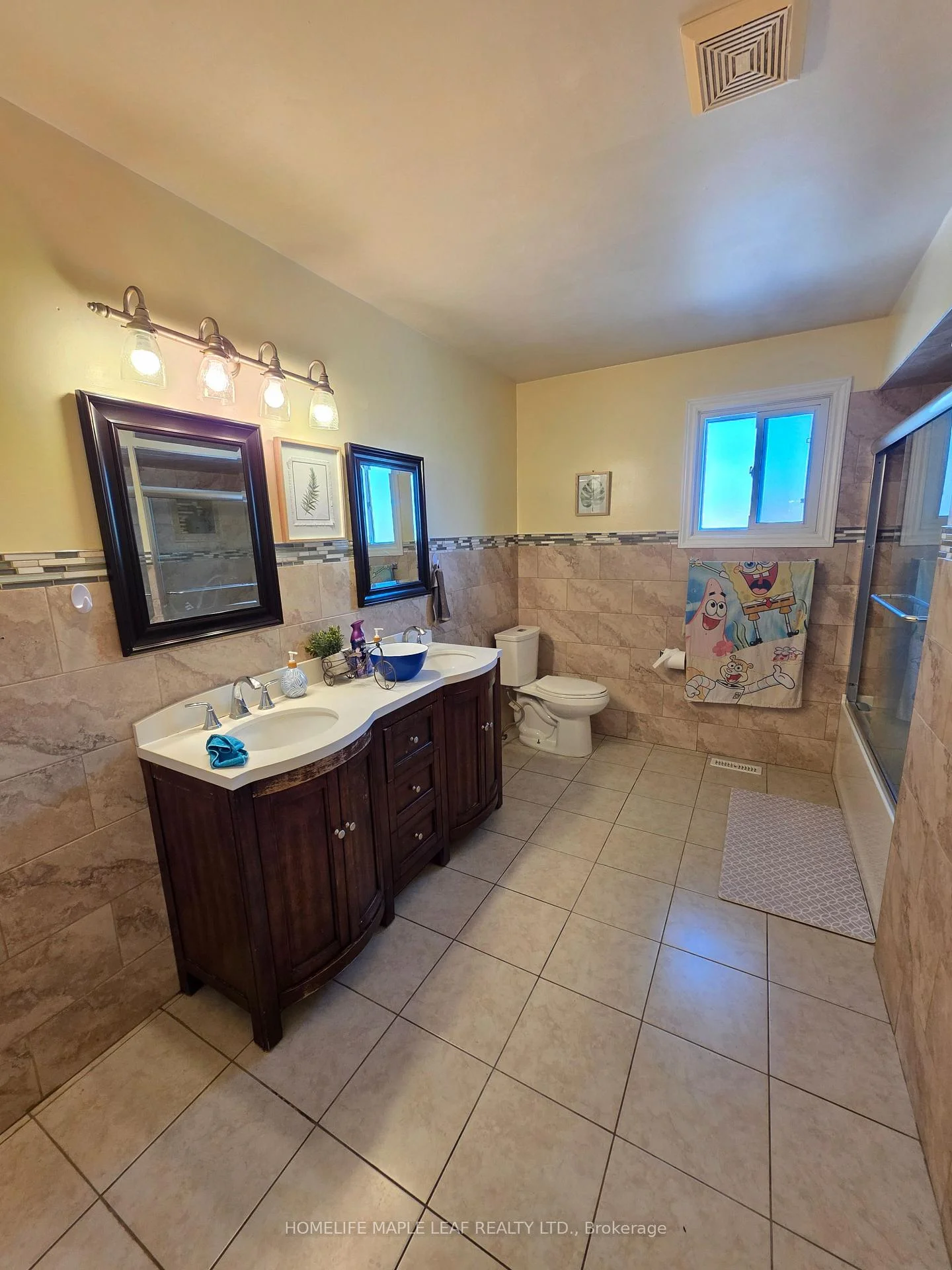 Photo 36 of 37 Coronation Circle, Brampton, Heart Lake West — HOMEH