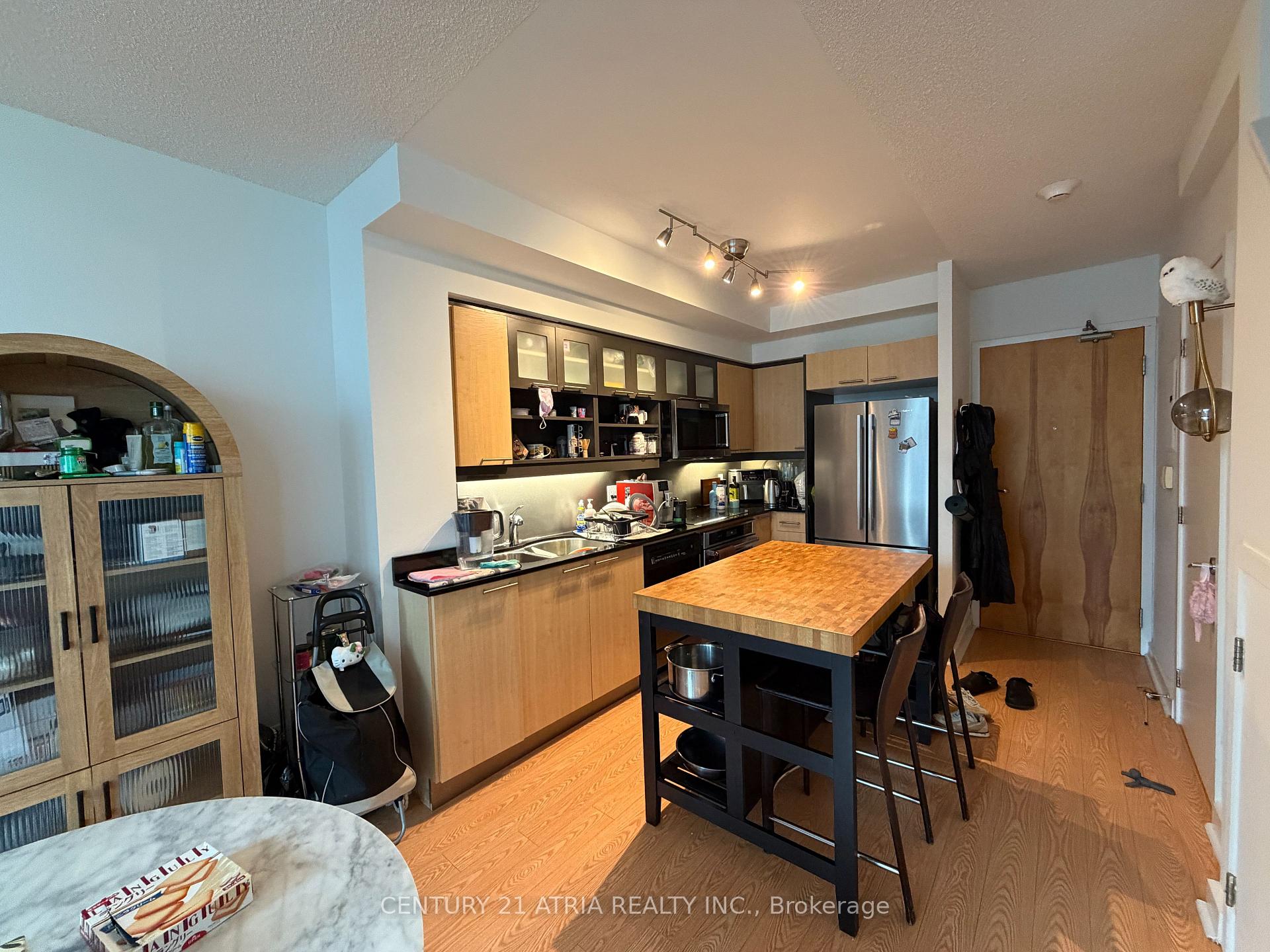 Photo 6 of Unit 1105, 36 Blue Jays Way, Toronto, Waterfront Communities — HOMEH