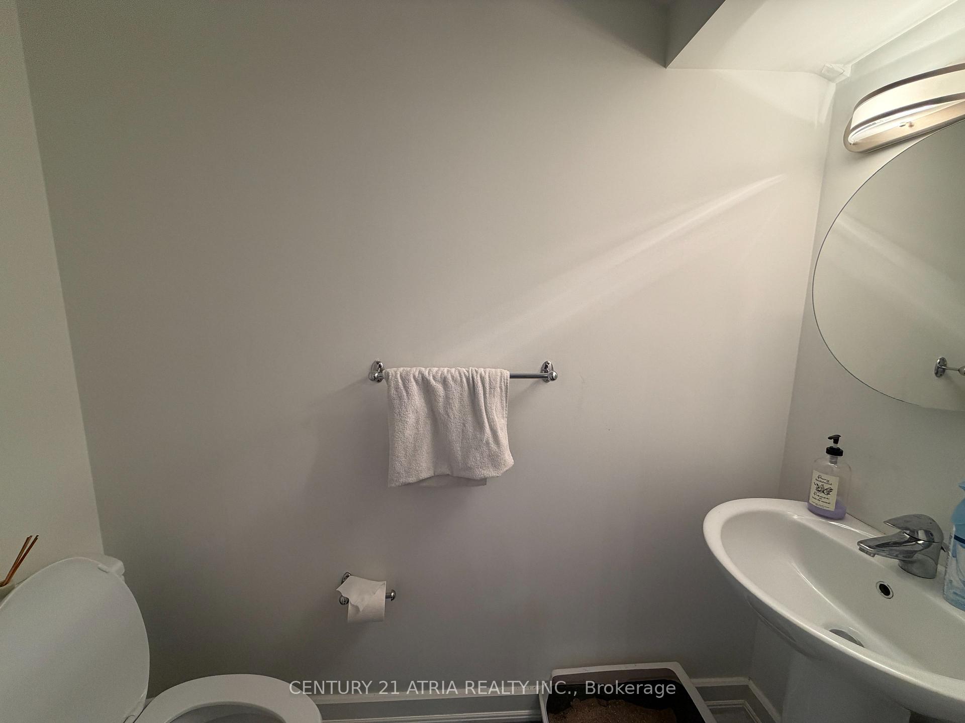Photo 8 of Unit 1105, 36 Blue Jays Way, Toronto, Waterfront Communities — HOMEH
