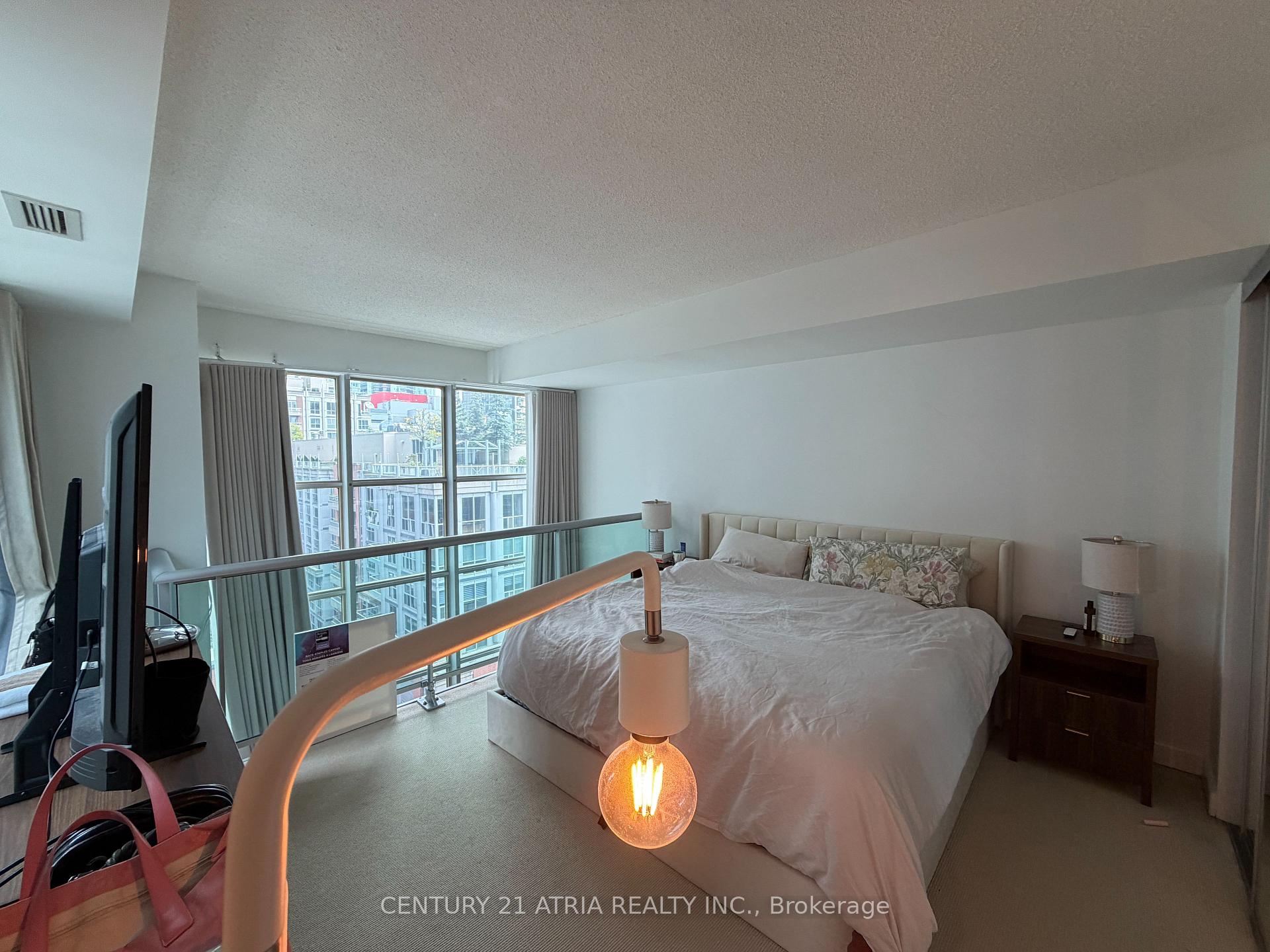 Photo 9 of Unit 1105, 36 Blue Jays Way, Toronto, Waterfront Communities — HOMEH