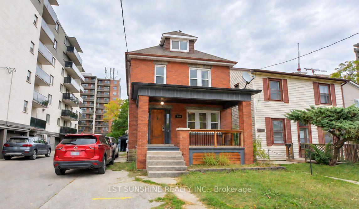 Photo of 230 Duke Street
