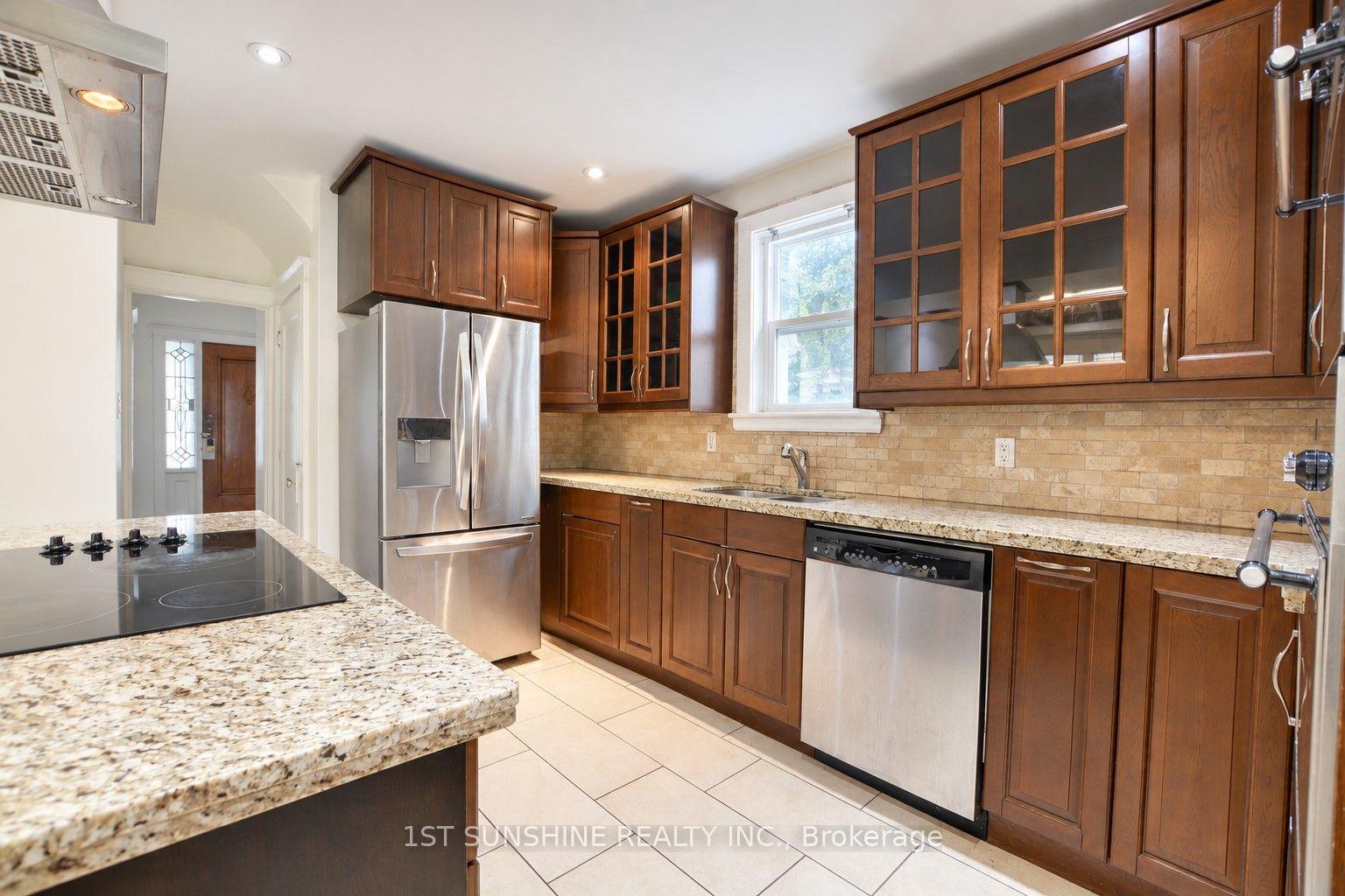 Photo 7 of 230 Duke Street, Hamilton, Kirkendall — HOMEH