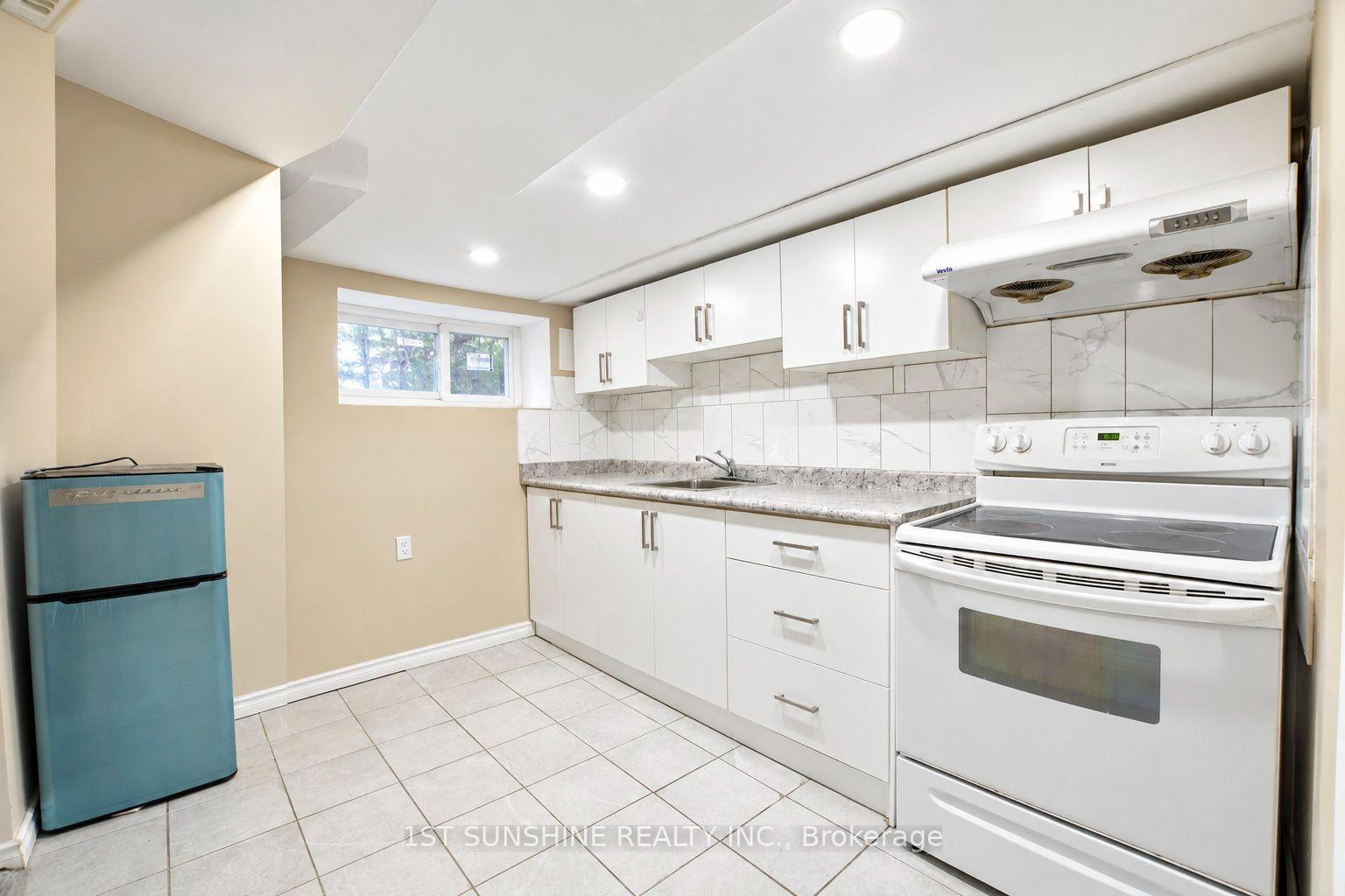 Photo 16 of 230 Duke Street, Hamilton, Kirkendall — HOMEH