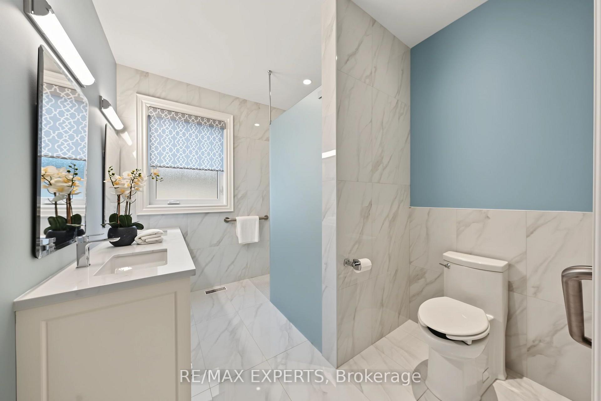 Photo 23 of 18 Gosling Road, Vaughan, Maple — HOMEH