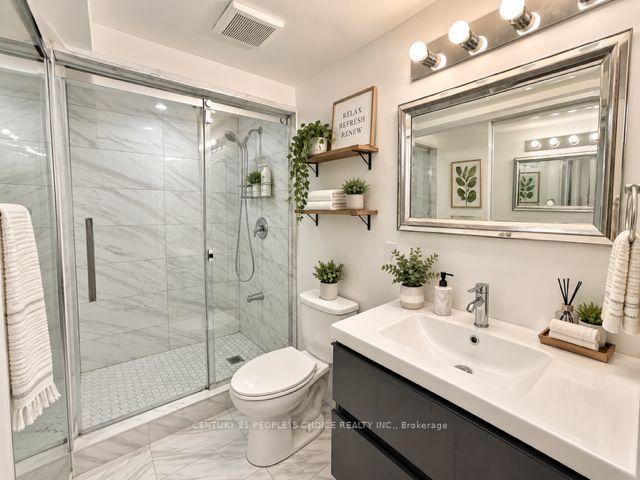 Photo 17 of 135 Ural Circle, Brampton, Sandringham-Wellington — HOMEH