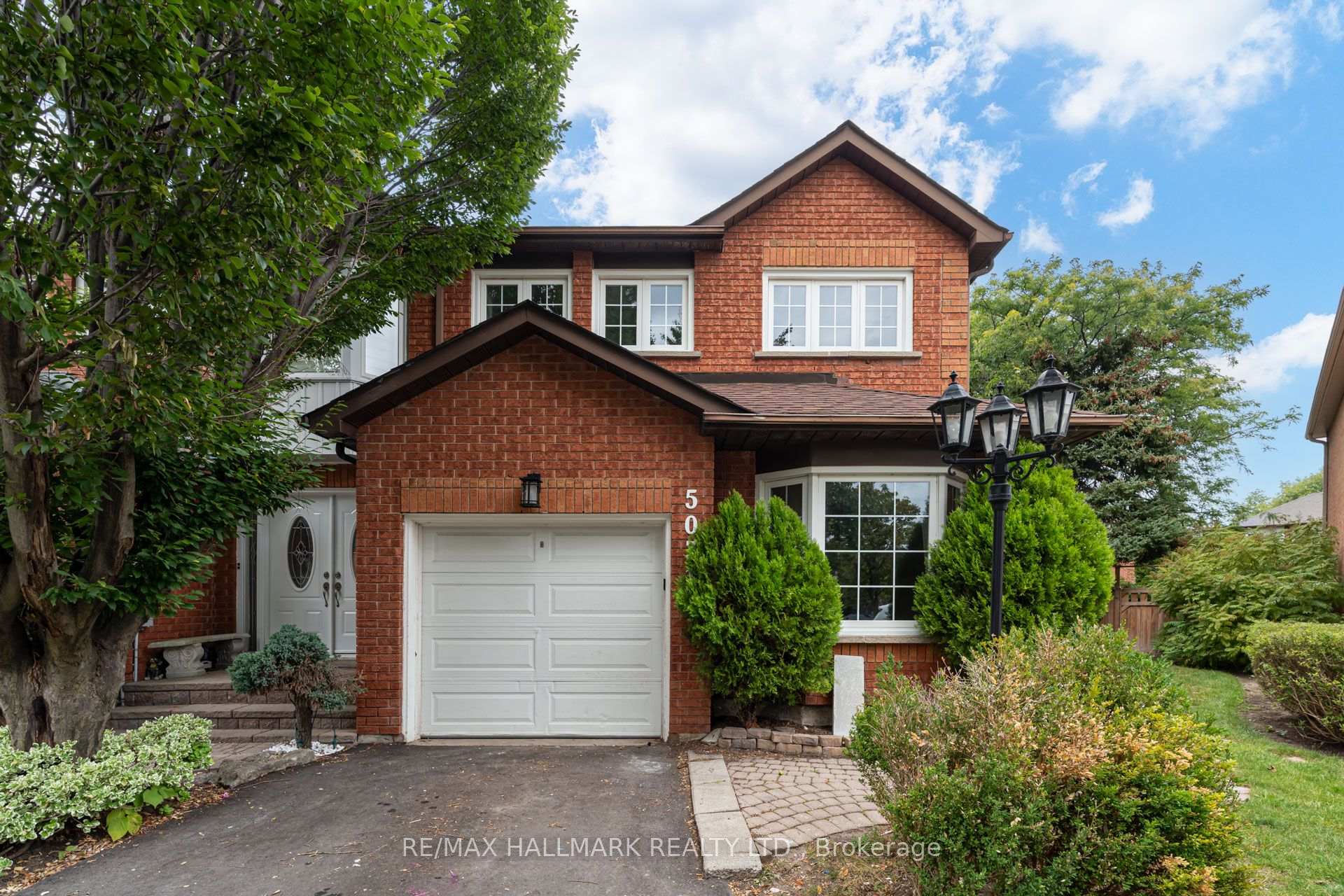 Front of 5031 Northern Lights Circle