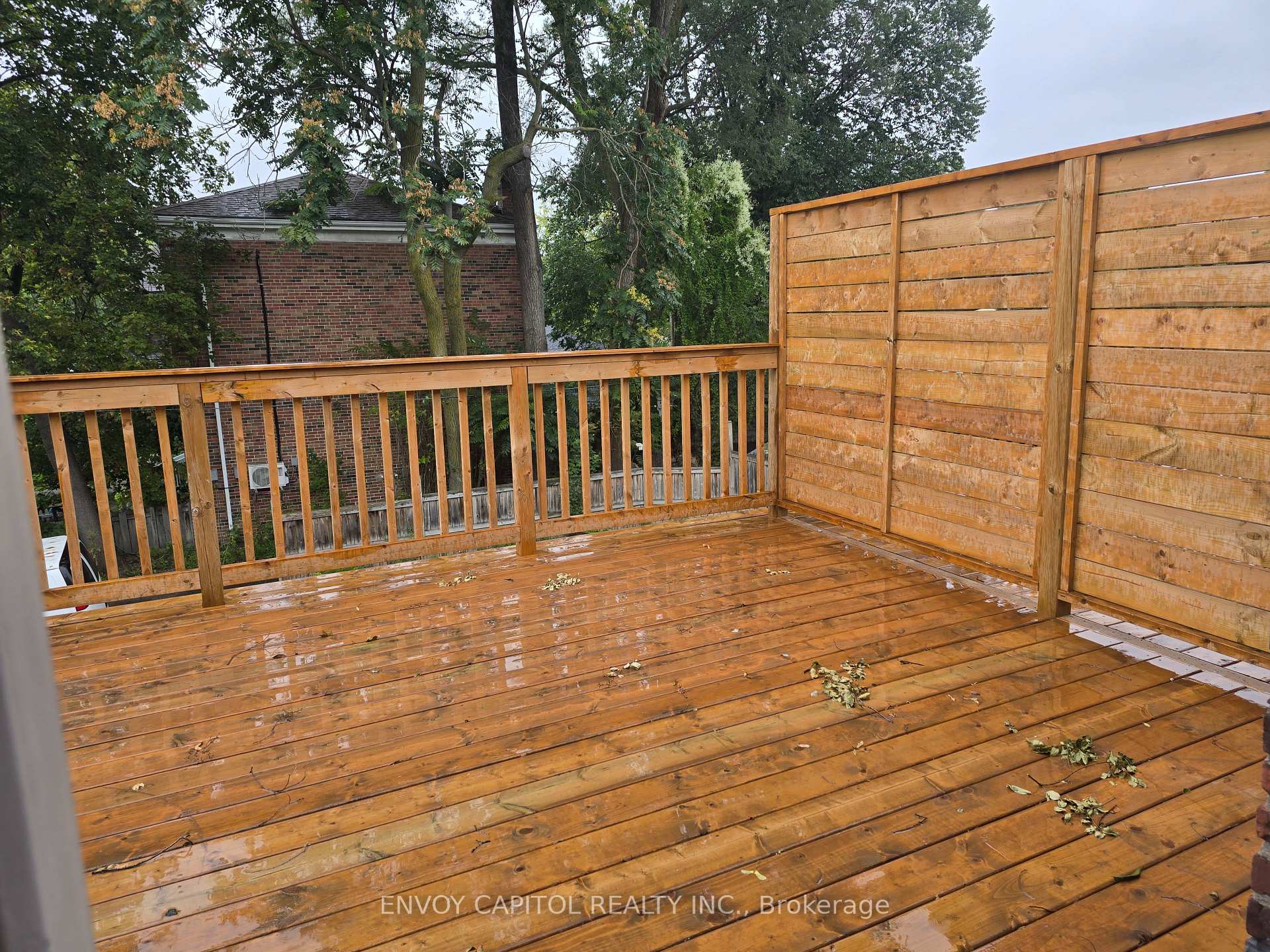 Photo 2 of Unit 1352 Upper, 1354 Queen Street E, Toronto, South Riverdale — HOMEH