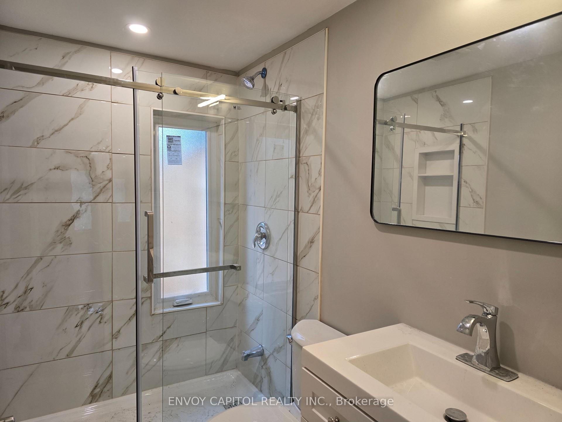 Photo 4 of Unit 1352 Upper, 1354 Queen Street E, Toronto, South Riverdale — HOMEH