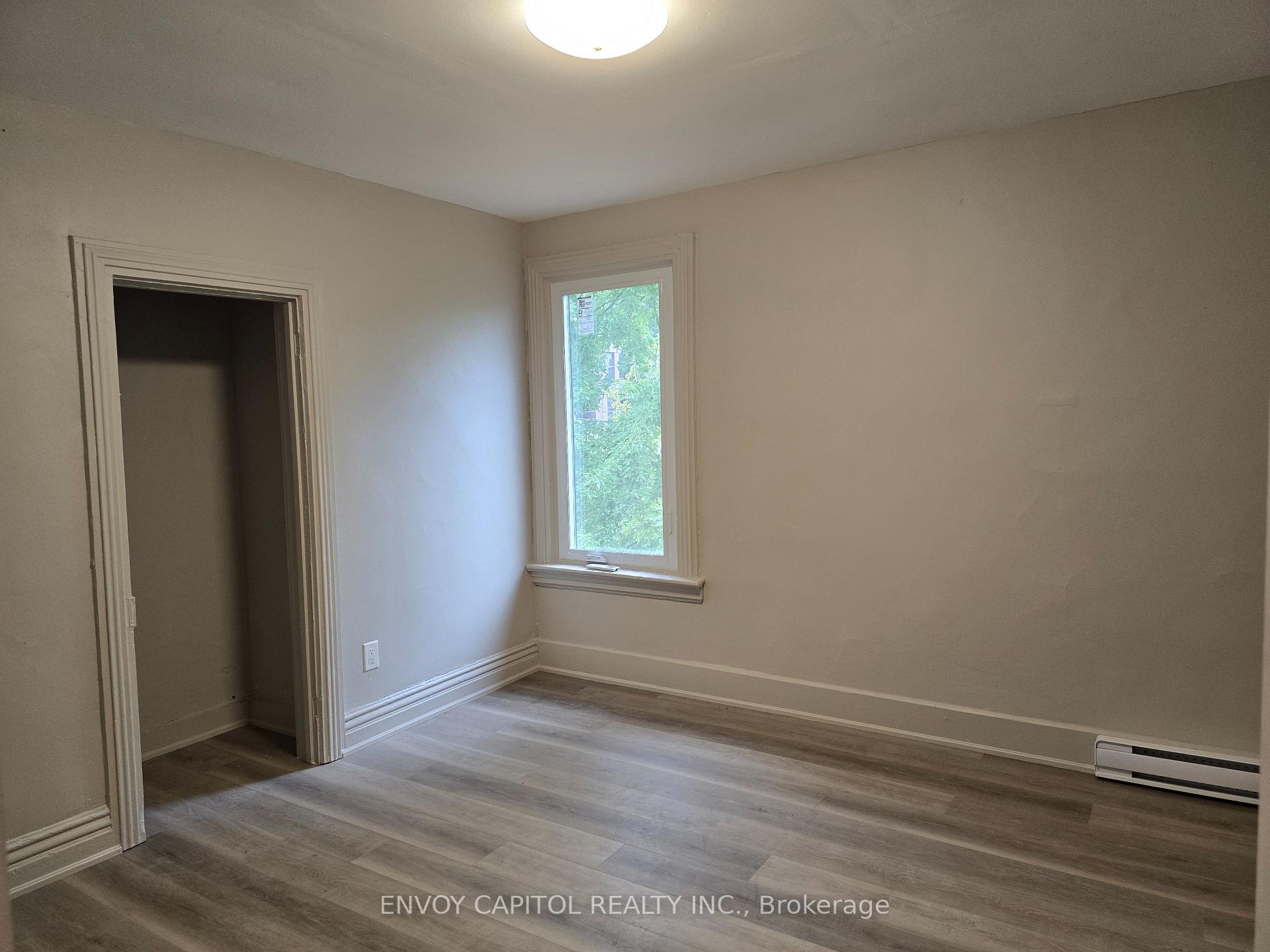 Photo 6 of Unit 1352 Upper, 1354 Queen Street E, Toronto, South Riverdale — HOMEH
