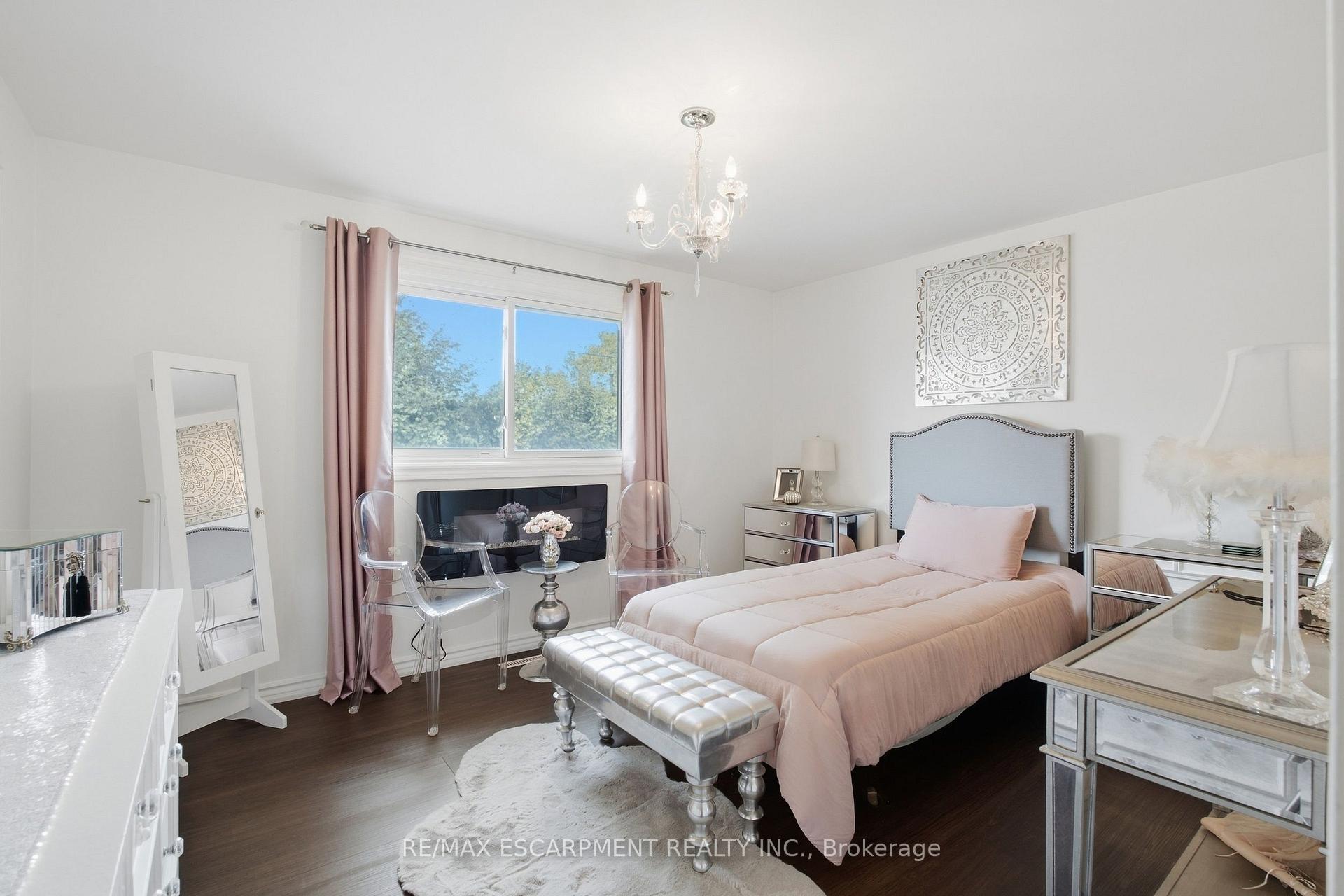 Photo 18 of 22 Sycamore Street, Hamilton, Berrisfield — HOMEH