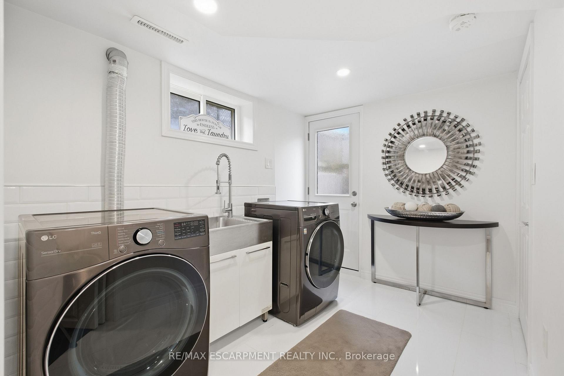 Photo 24 of 22 Sycamore Street, Hamilton, Berrisfield — HOMEH