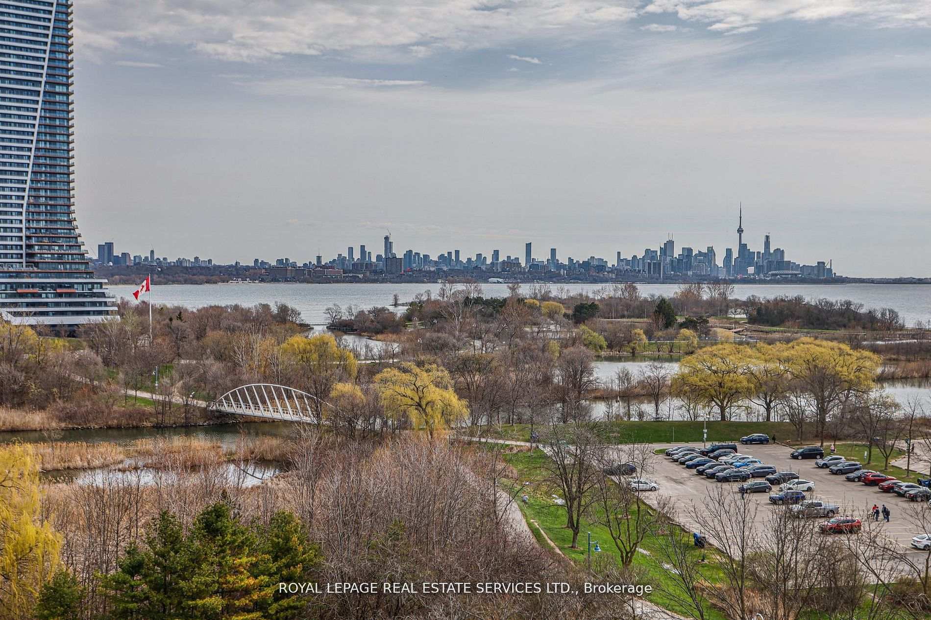 Photo 11 of Unit 1010, 2261 Lake Shore Boulevard W, Etobicoke, Mimico — HOMEH