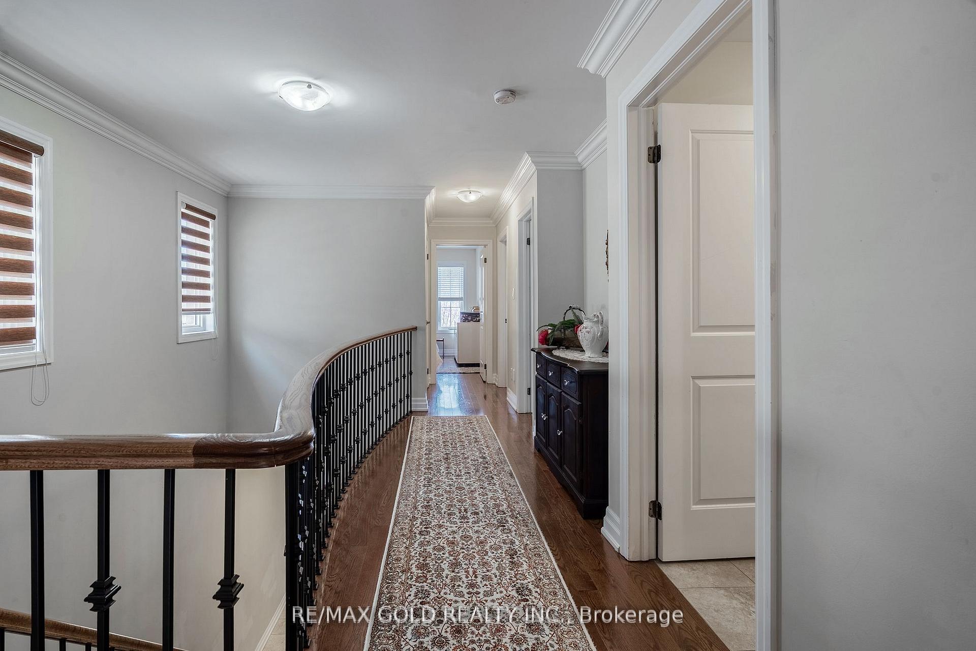 Photo 29 of 54 Robert Berry Crescent, King, King City — HOMEH