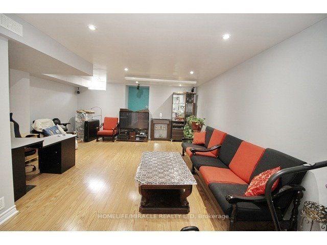 Photo 29 of 3157 Bentley Drive, Mississauga, Churchill Meadows — HOMEH