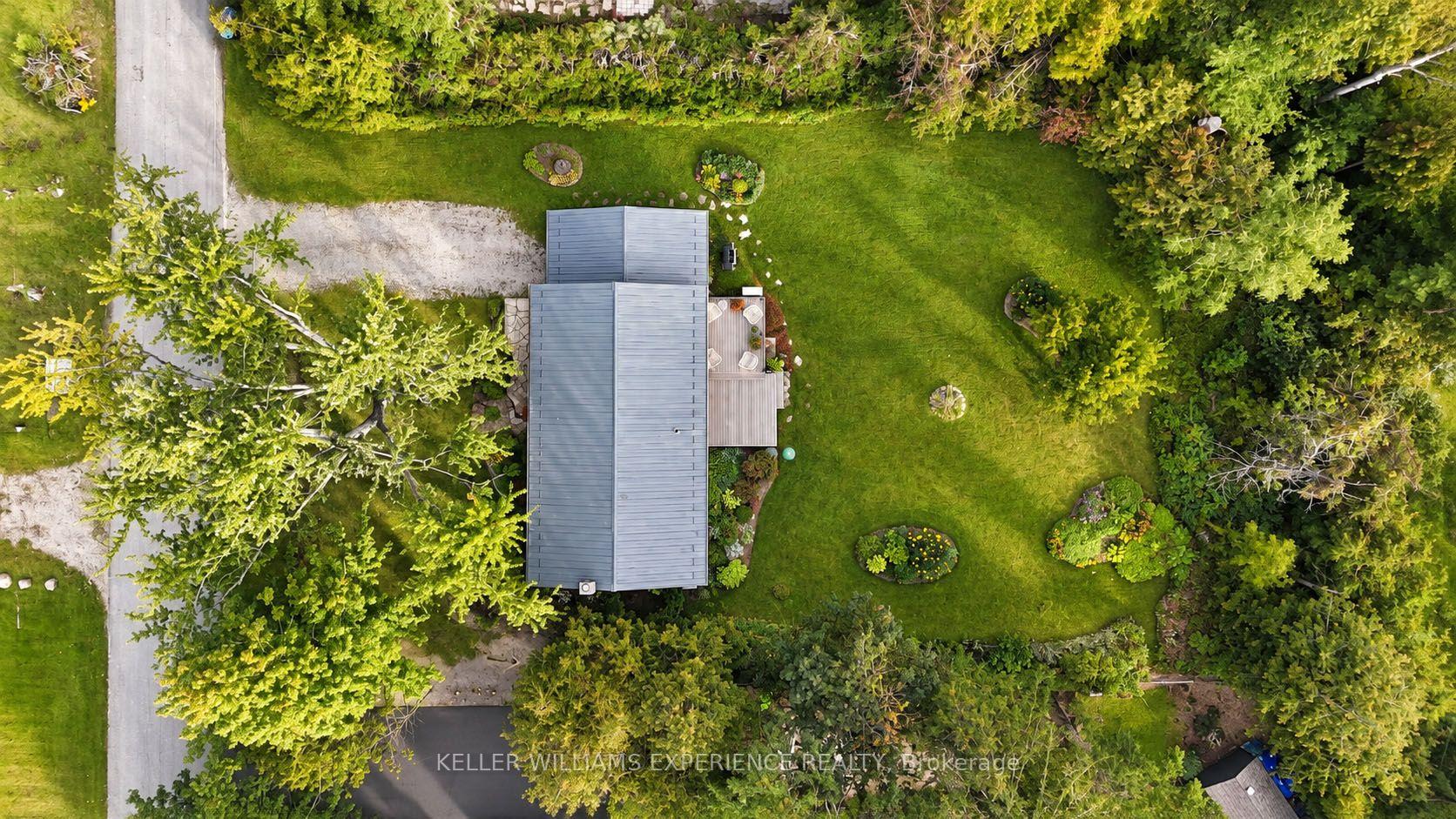 Photo 14 of 11 Barbara Avenue, Oro-Medonte, Rural Oro-Medonte — HOMEH