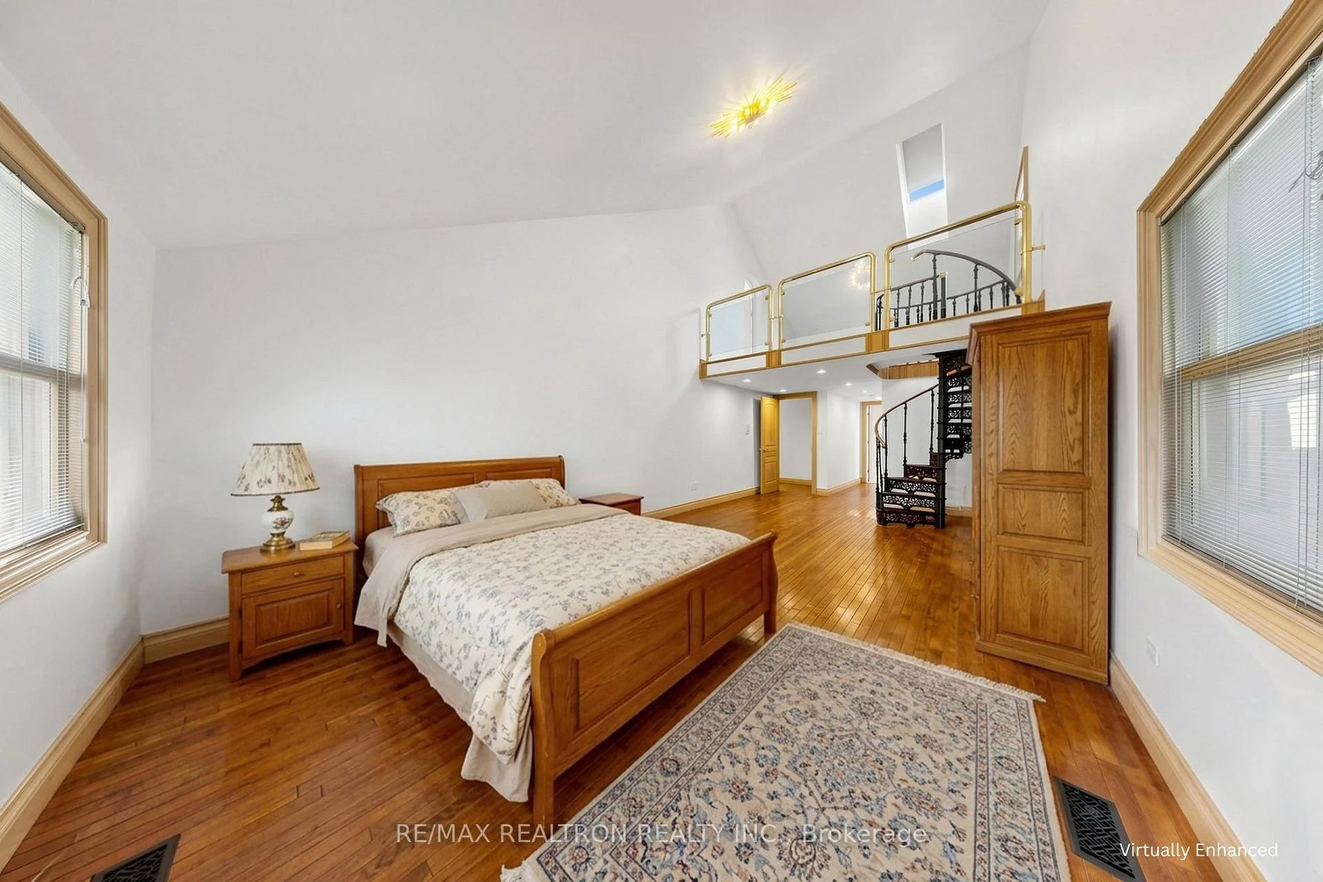 Photo 43 of 31 Arjay Crescent, North York, Bridle Path-Sunnybrook-York Mills — HOMEH