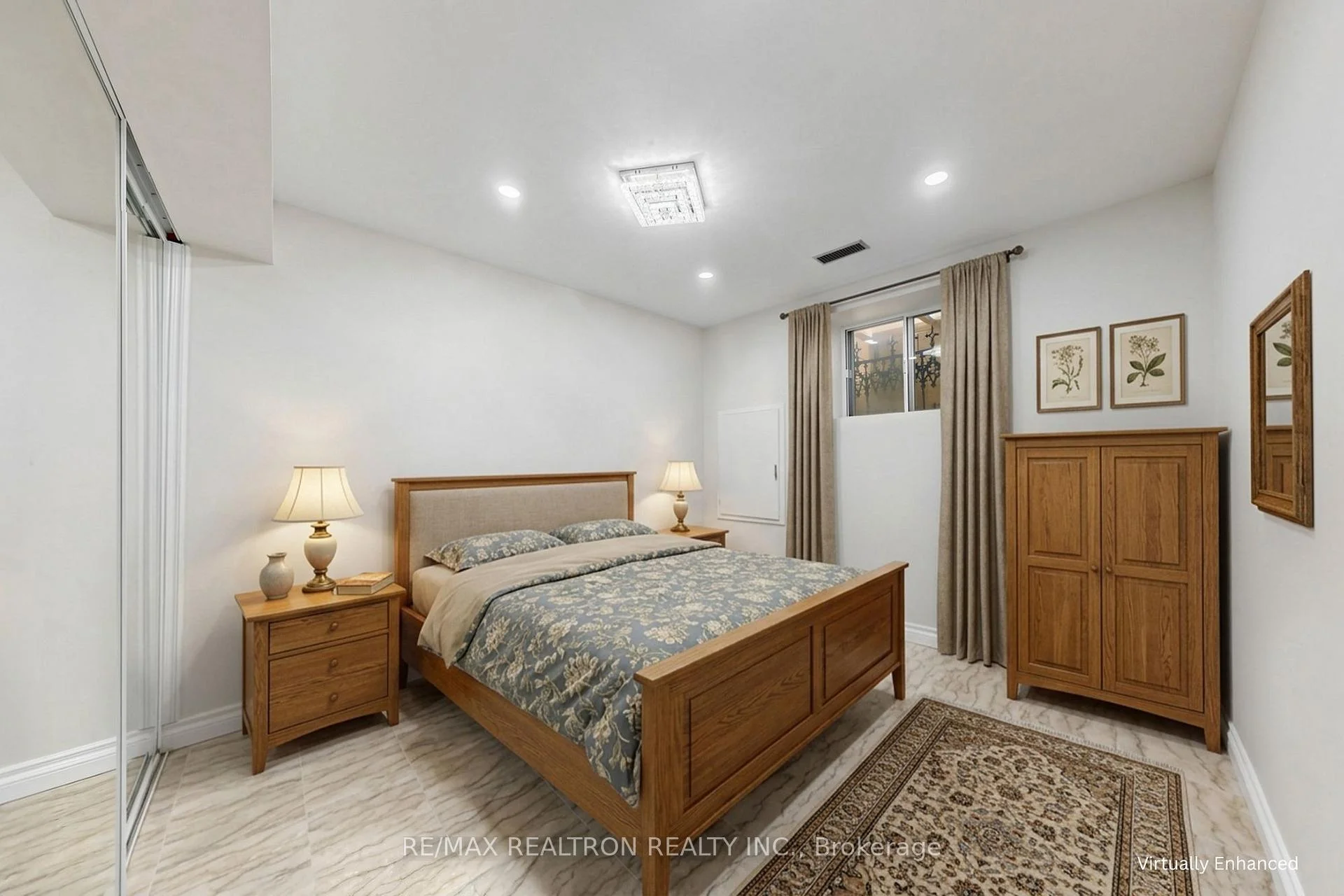 Photo 54 of 31 Arjay Crescent, North York, Bridle Path-Sunnybrook-York Mills — HOMEH