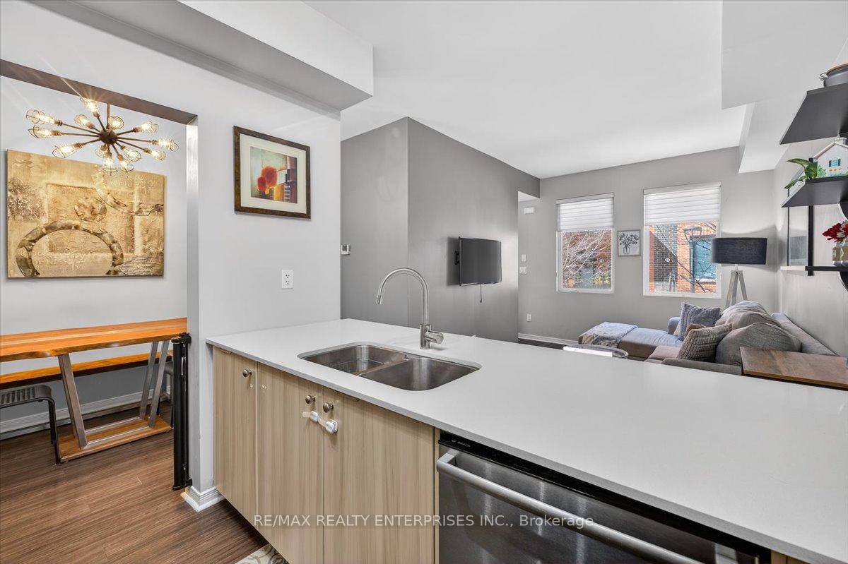 Photo 10 of Unit 21, 871 Wilson Avenue, North York, Downsview-Roding-CFB — HOMEH