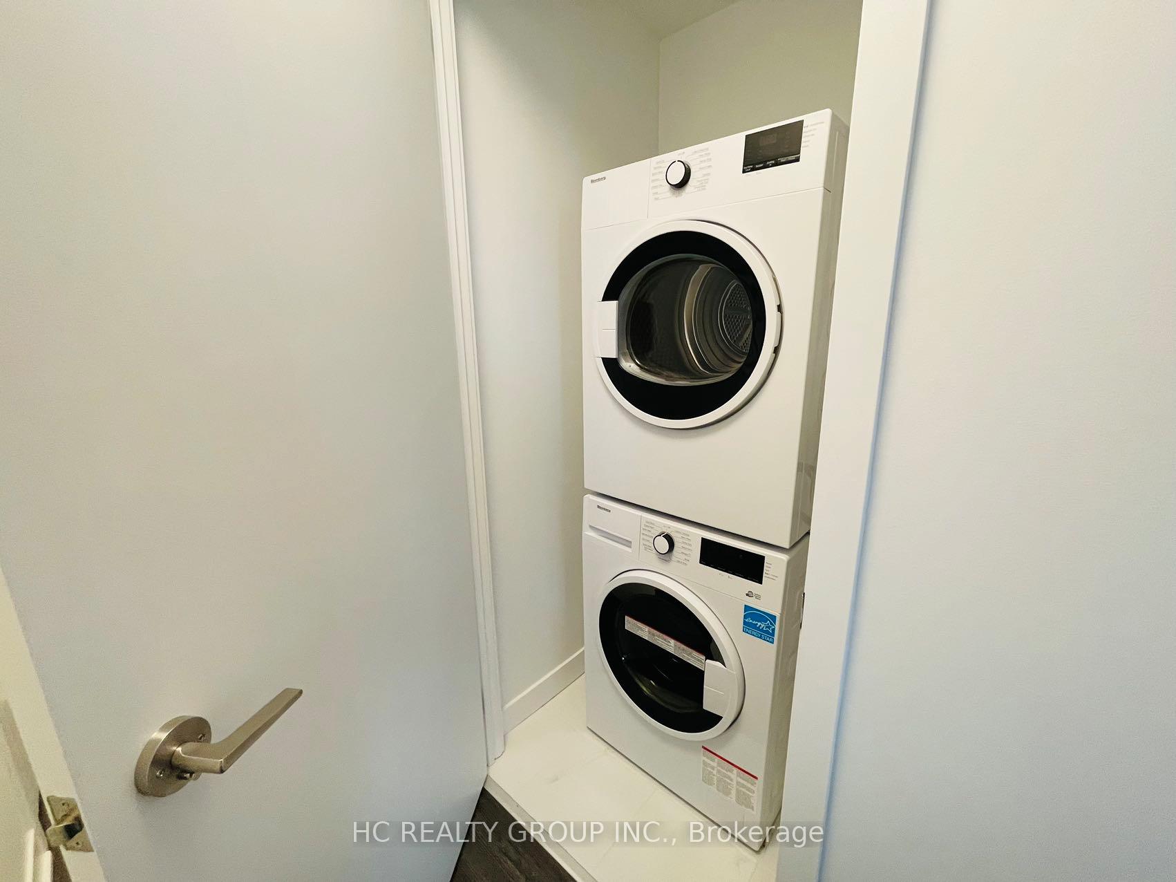 Photo 8 of Unit 708, 185 Alberta Avenue, Toronto, Oakwood Village — HOMEH
