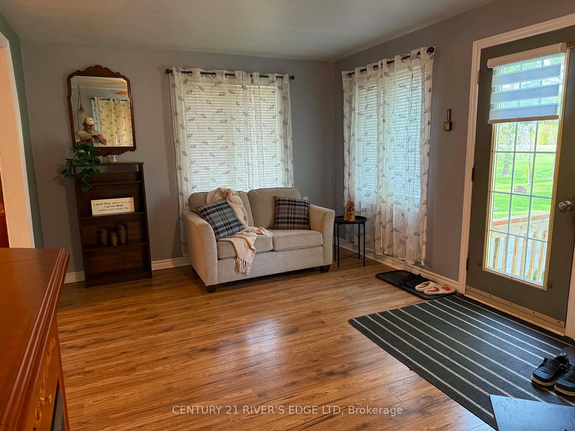Photo 6 of 5200 Aultsville Road, South Stormont, South Stormont (Osnabruck) Twp — HOMEH