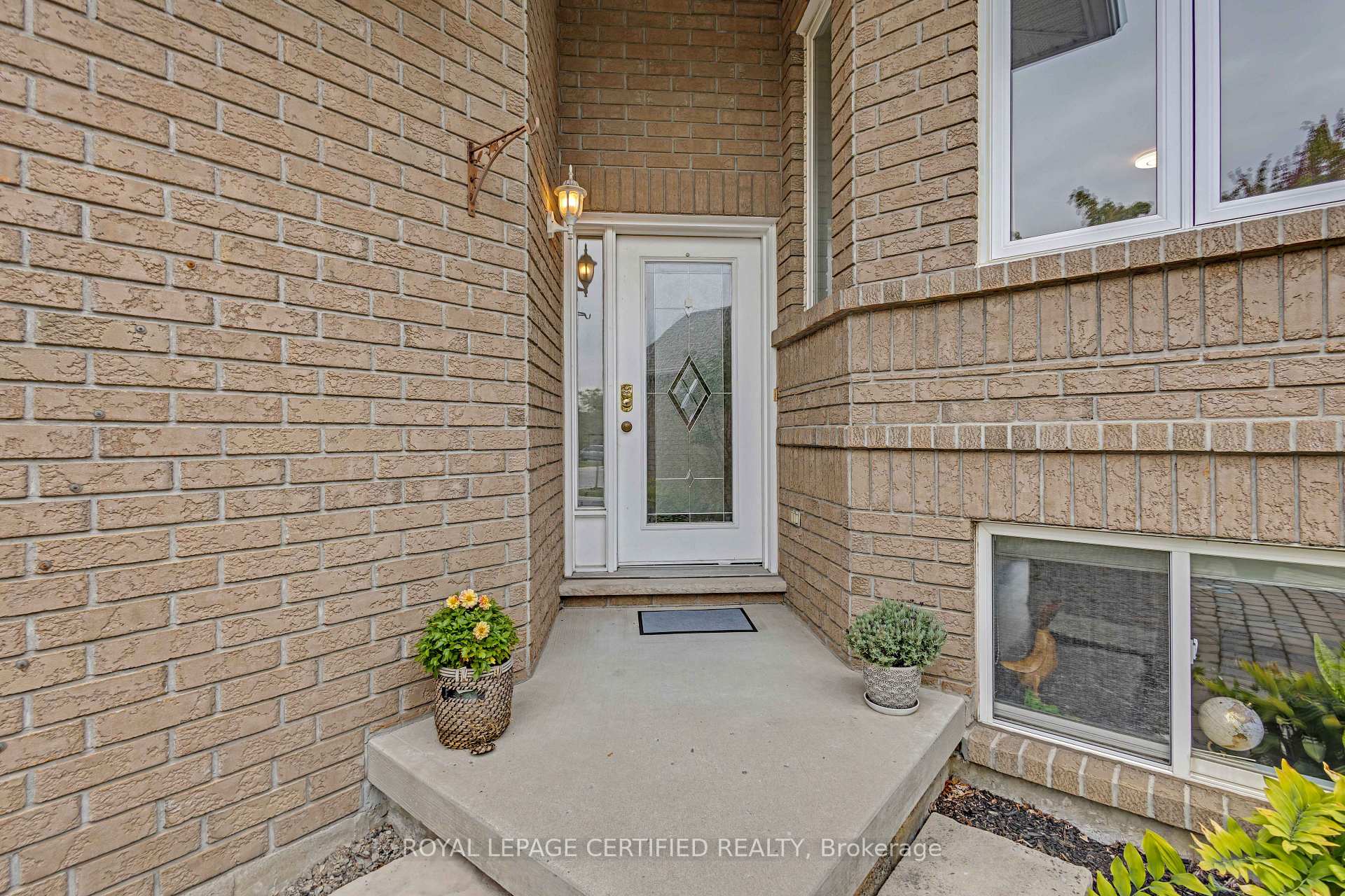 Photo 2 of 50 Briarose Place, Hamilton, Mountview — HOMEH