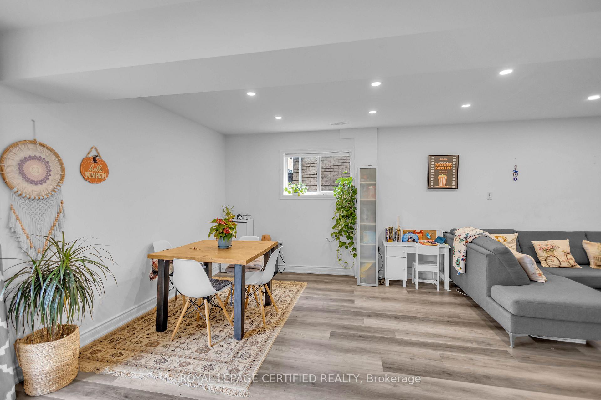 Photo 18 of 50 Briarose Place, Hamilton, Mountview — HOMEH