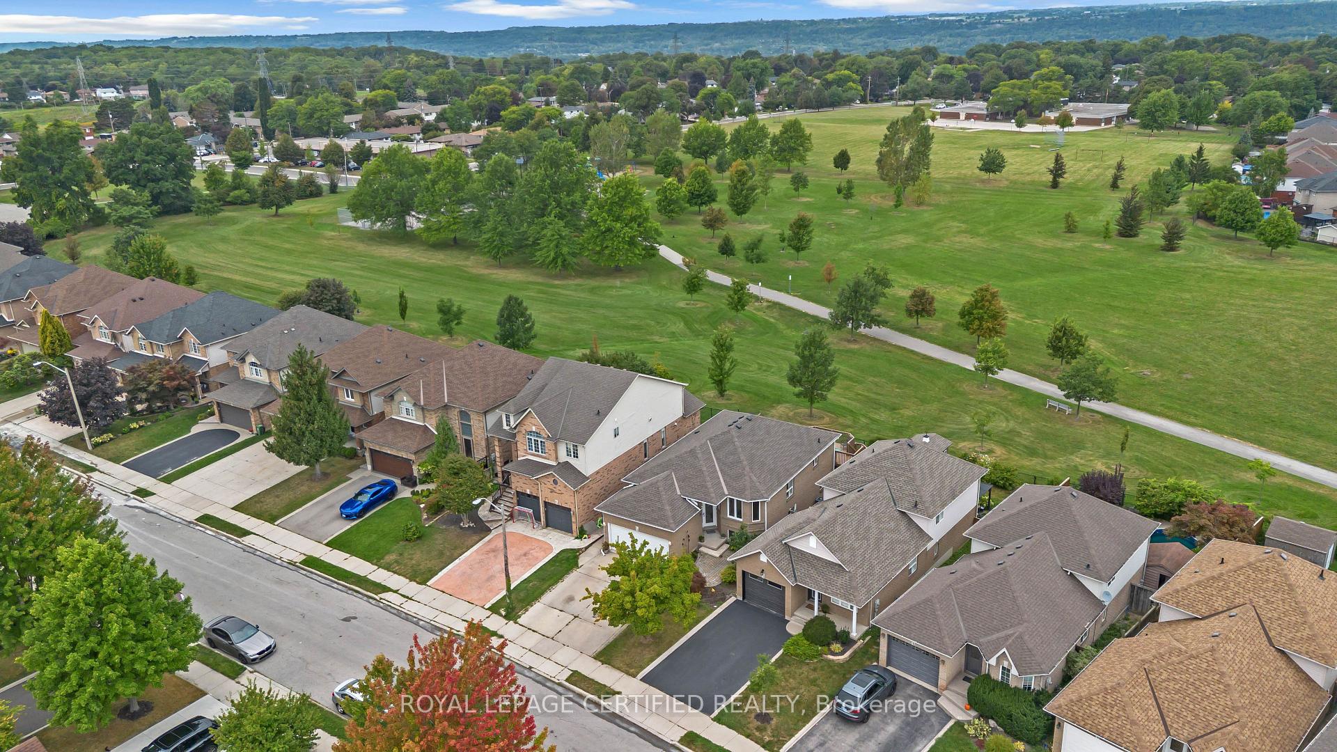Photo 25 of 50 Briarose Place, Hamilton, Mountview — HOMEH