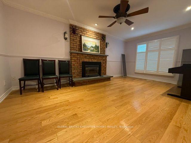 Photo 4 of Unit Upper, 66 Foundry Crescent, Markham, Raymerville — HOMEH
