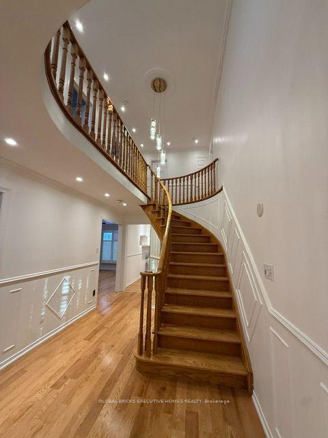 Photo 6 of Unit Upper, 66 Foundry Crescent, Markham, Raymerville — HOMEH