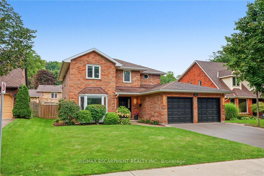 Photo 2 of 141 Race Street, Brant, Paris — HOMEH