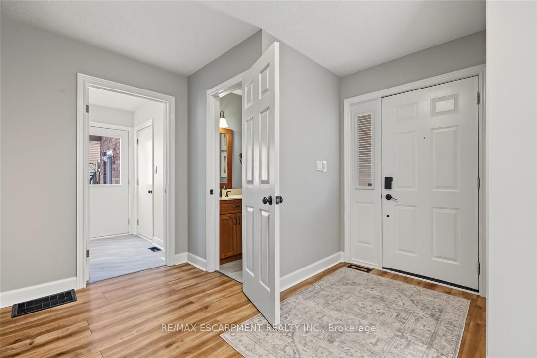 Photo 3 of 141 Race Street, Brant, Paris — HOMEH