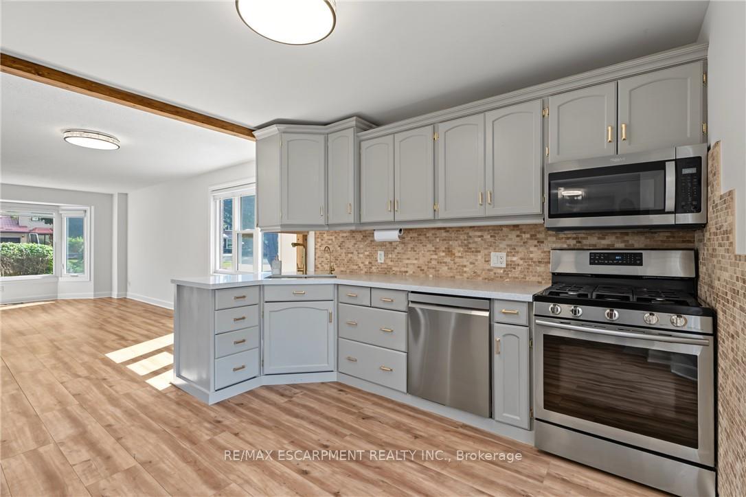Photo 6 of 141 Race Street, Brant, Paris — HOMEH