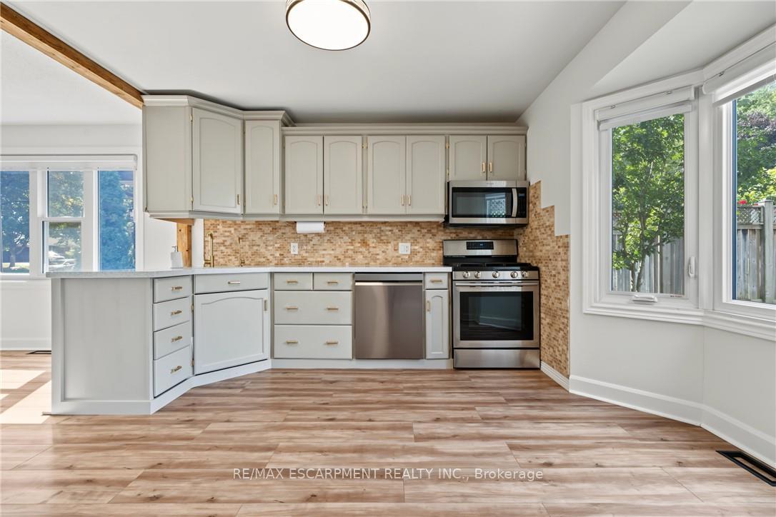 Photo 7 of 141 Race Street, Brant, Paris — HOMEH